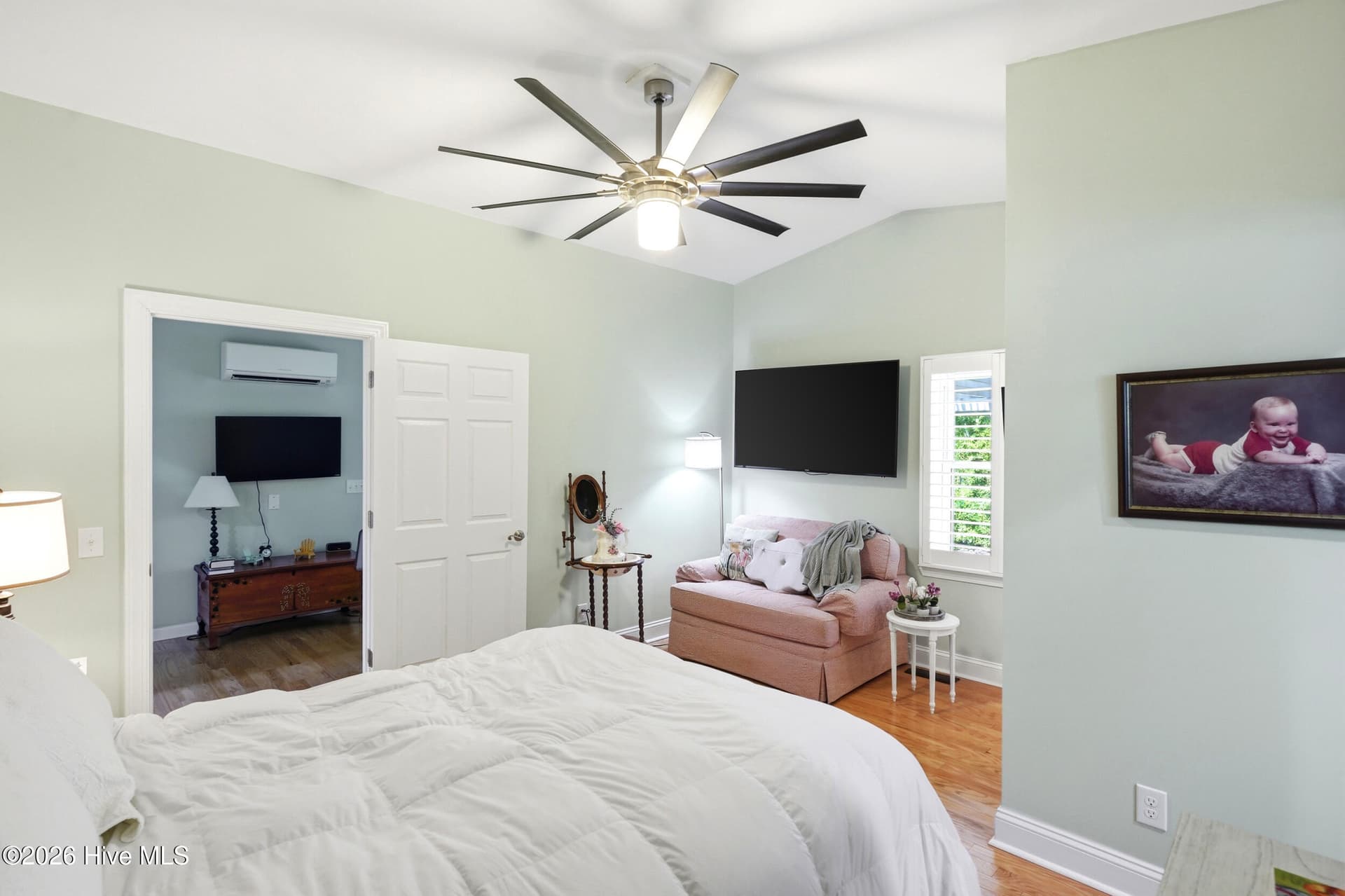 133 NE 29th Street, Oak Island, NC 28465