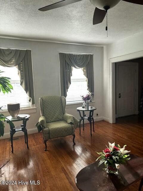 Single Family Residence at 301 W Pittsylvania Street, Halifax, NC 27839, photo 3 of 21