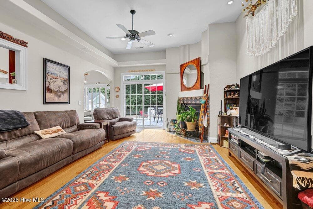 Single Family Residence at 111 Wyndham Way, Wilmington, NC 28411, photo 8 of 75