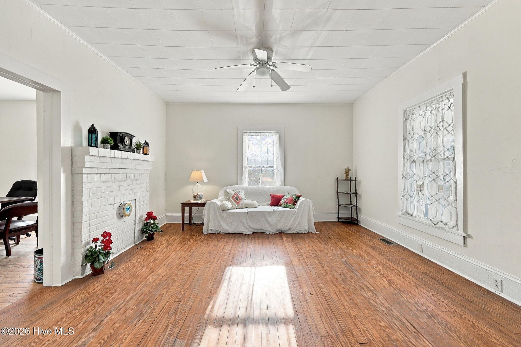 Business at 122 W 5th Street, Washington, NC 27889, photo 30 of 81