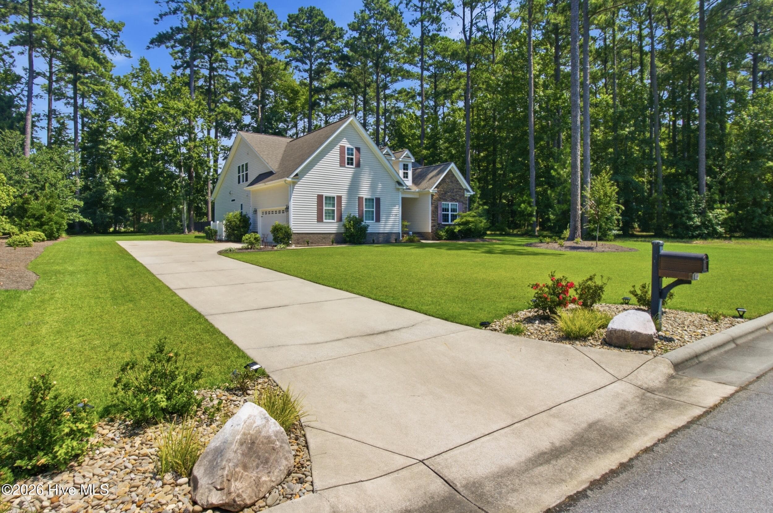 Single Family Residence at 3709 Viridian Trace, New Bern, NC 28562, photo 44 of 50