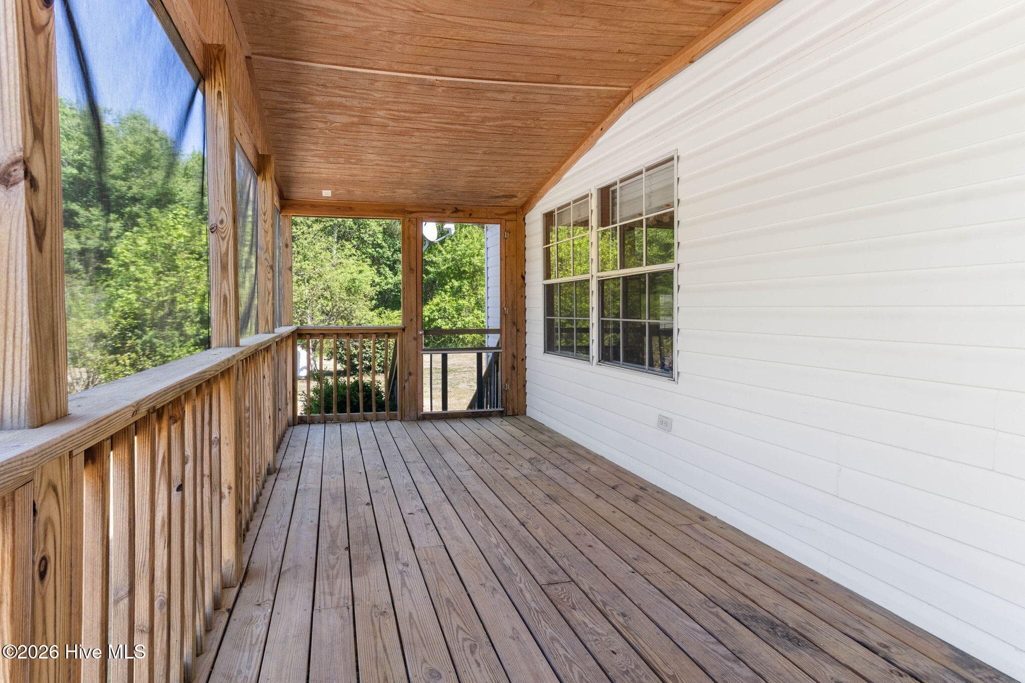 Manufactured Home at 4652 Faith Baptist Church Road, Pinetops, NC 27864, photo 58 of 145