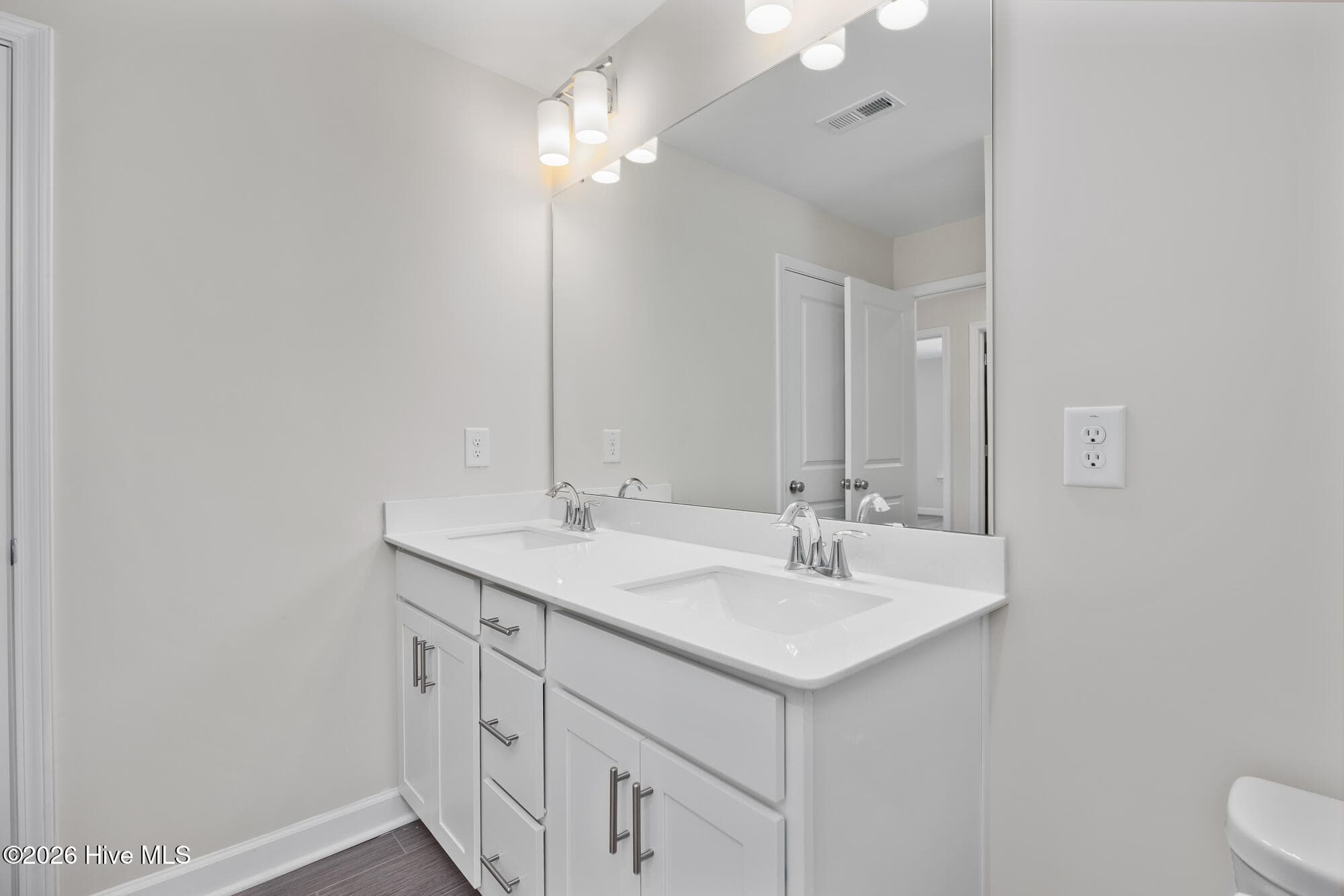 Single Family Residence at 315 Queensferry Lane, Aberdeen, NC 28315, photo 25 of 63