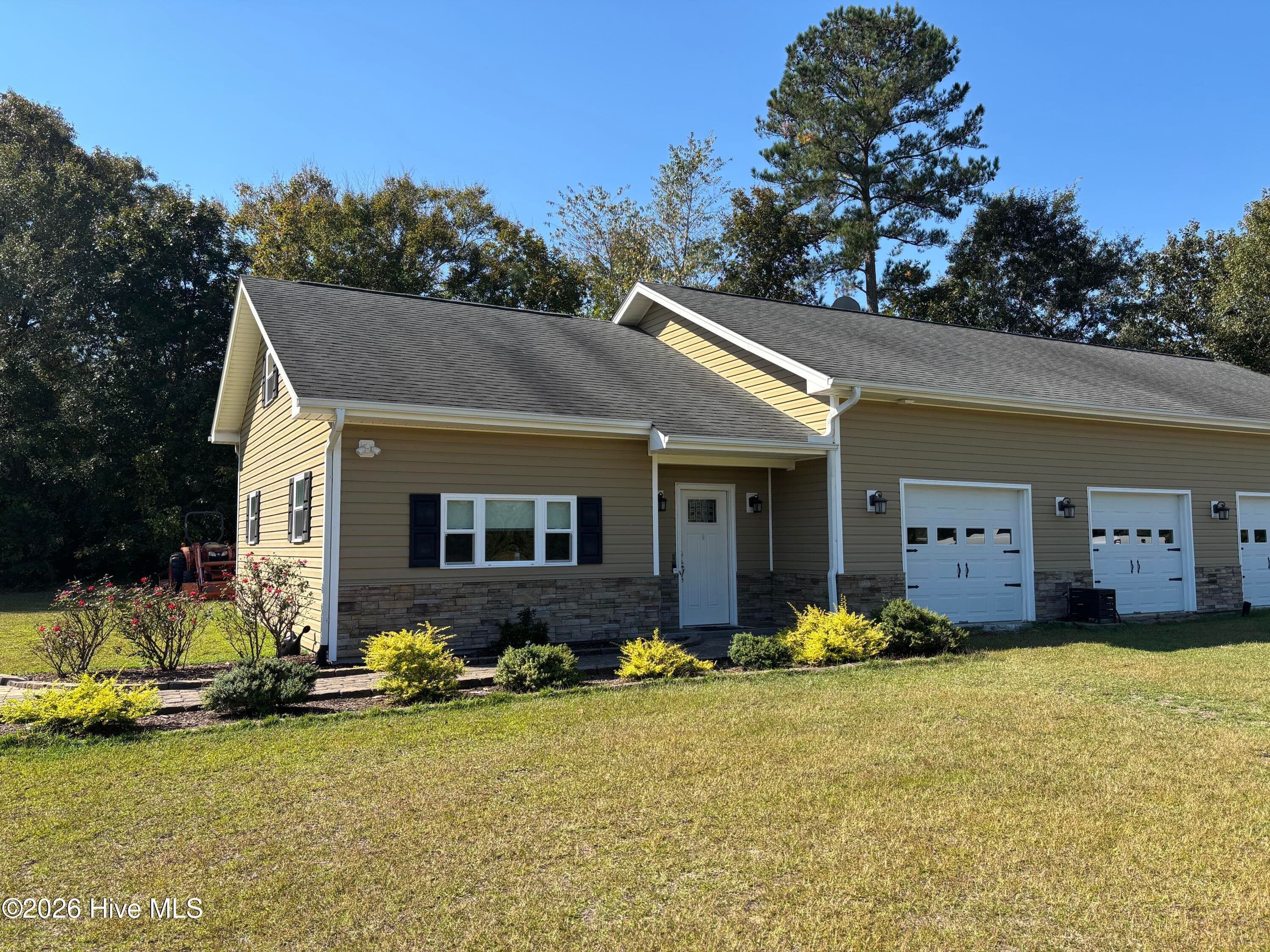 Single Family Residence at 593 La Wane Lane, Trenton, NC 28585, photo 2 of 55