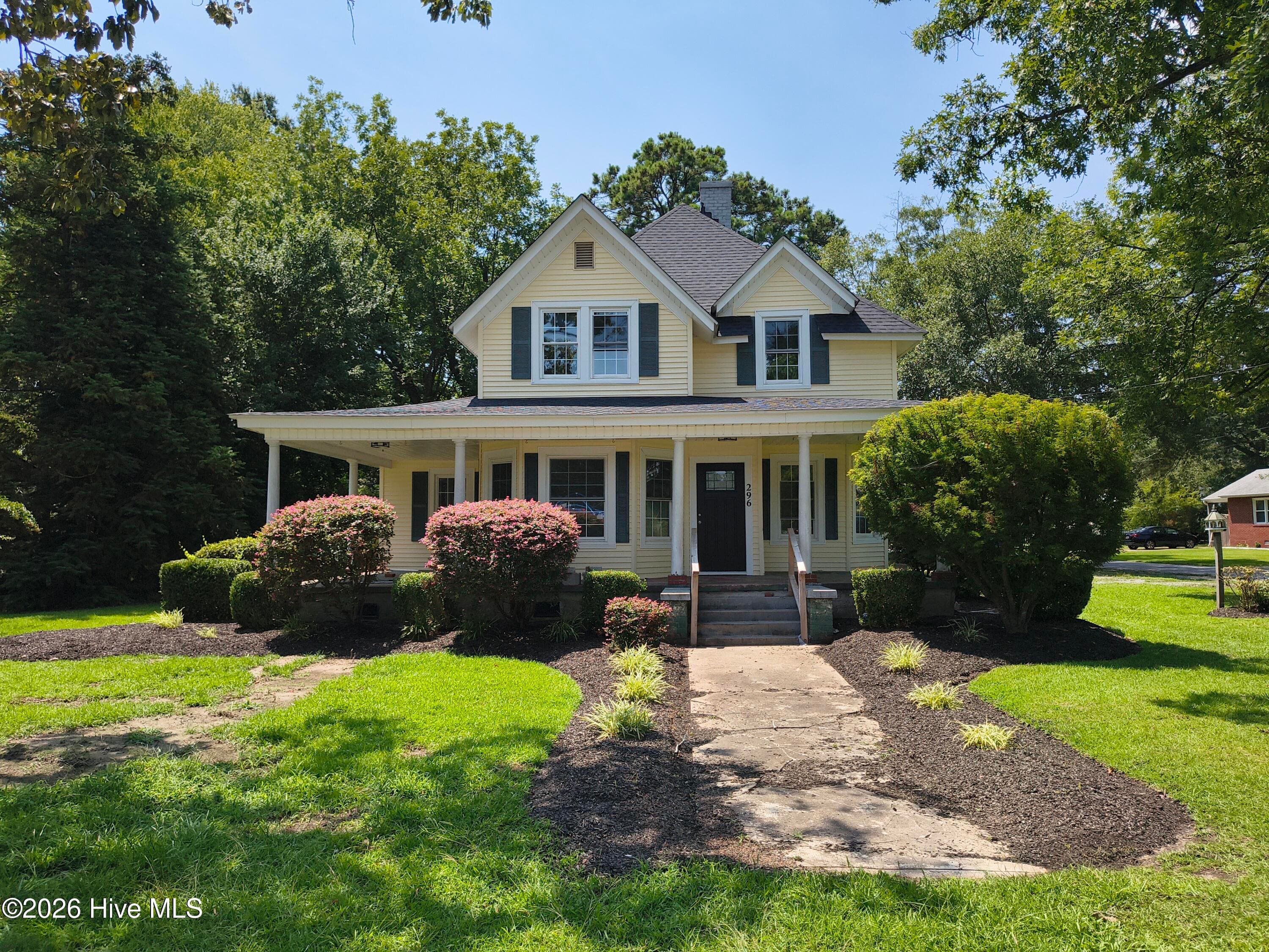 Single Family Residence at 296 Fourth Street, Ayden, NC 28513, photo 2 of 57