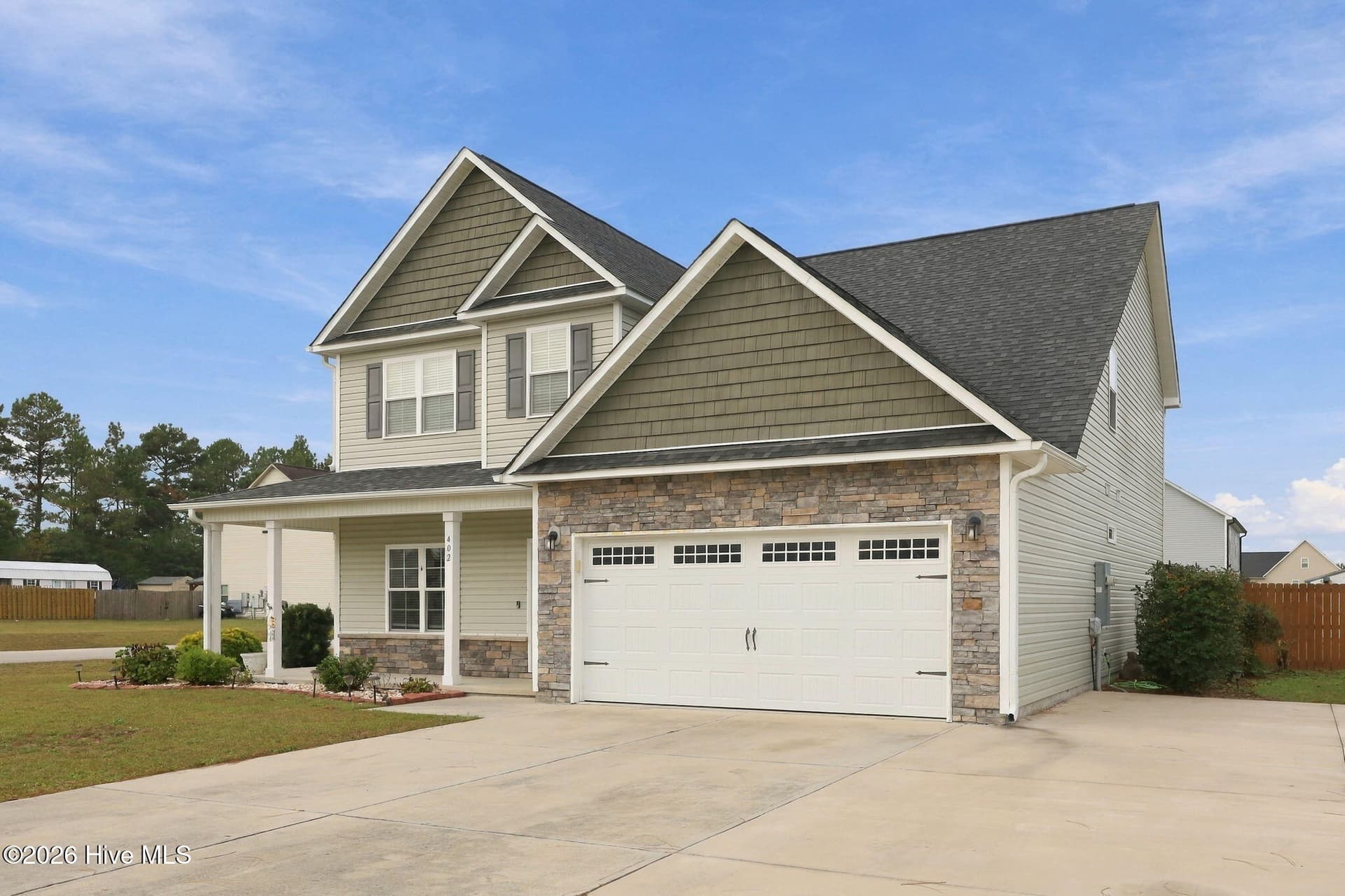 Single Family Residence at 402 Kinroff Drive, Hubert, NC 28539, photo 2 of 56