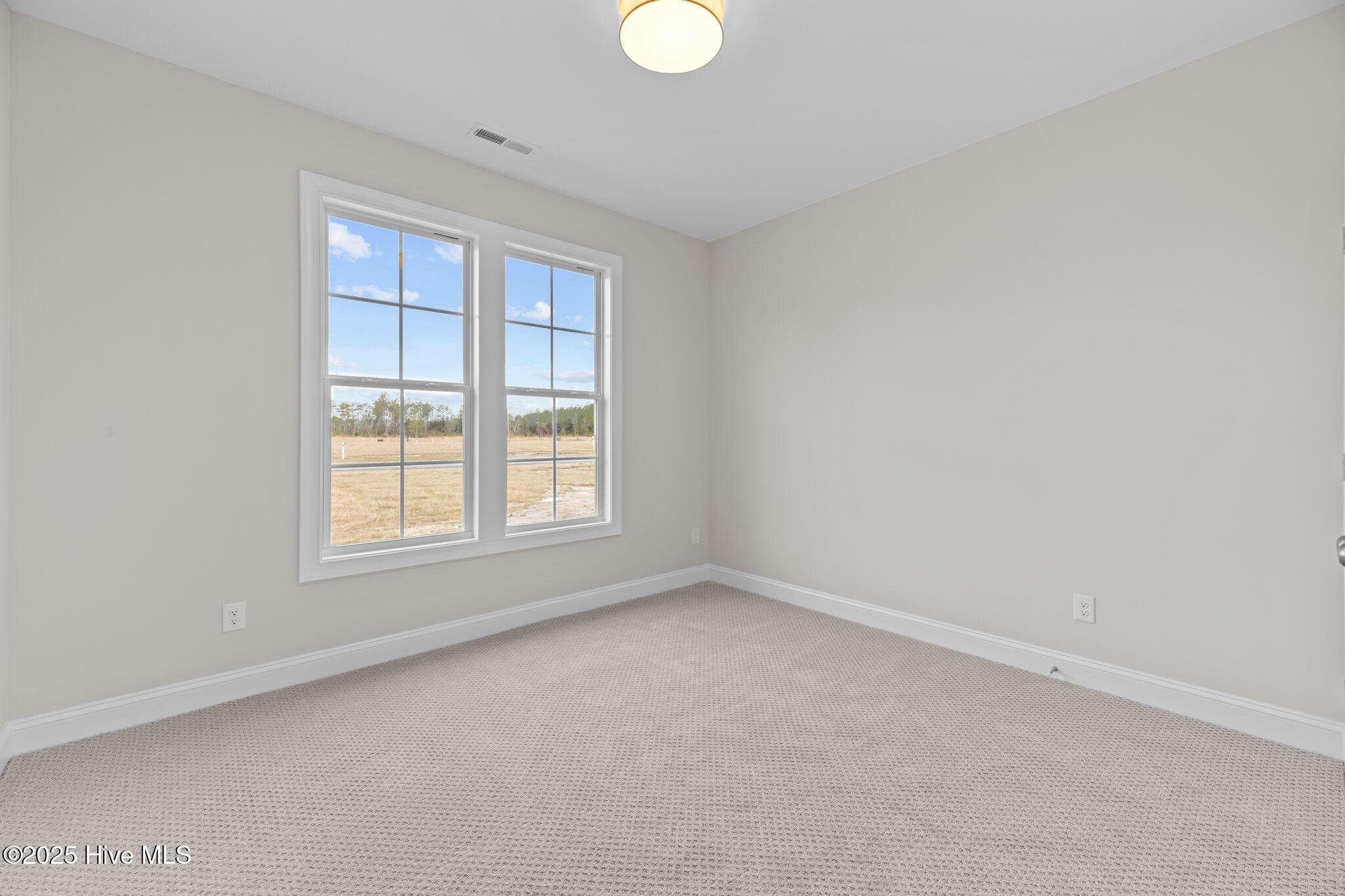 Single Family Residence at 1015 Brighton Drive, New Bern, NC 28562, photo 34 of 47
