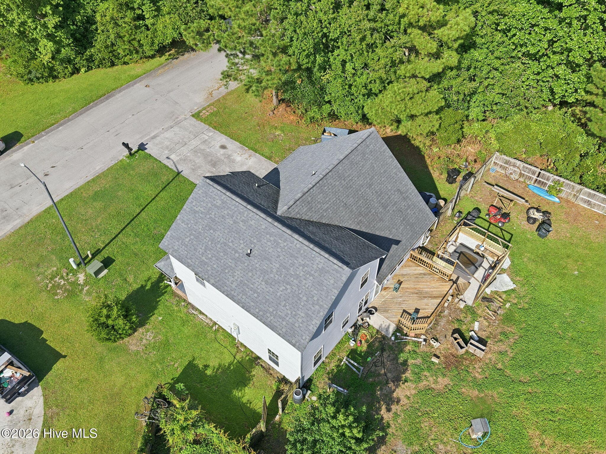 Single Family Residence at 116 Trailwood Drive, Hubert, NC 28539, photo 15 of 55