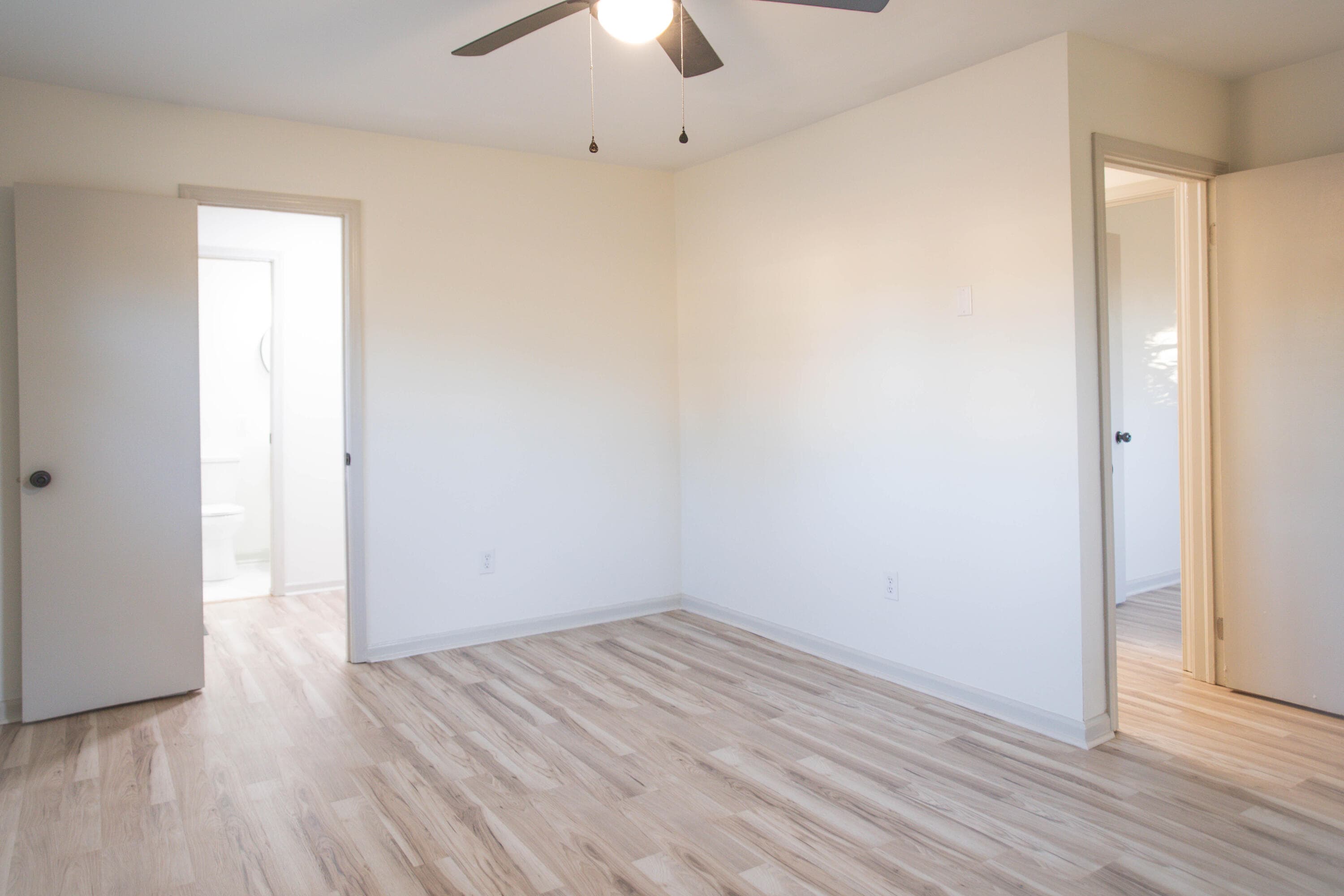 Single Family Residence at 310 Heil Drive, North Augusta, SC 29841, photo 12 of 25