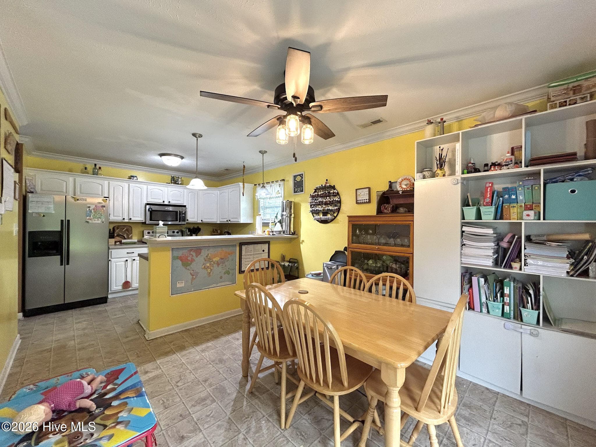 Single Family Residence at 305 Vito Court, Richlands, NC 28574, photo 6 of 83