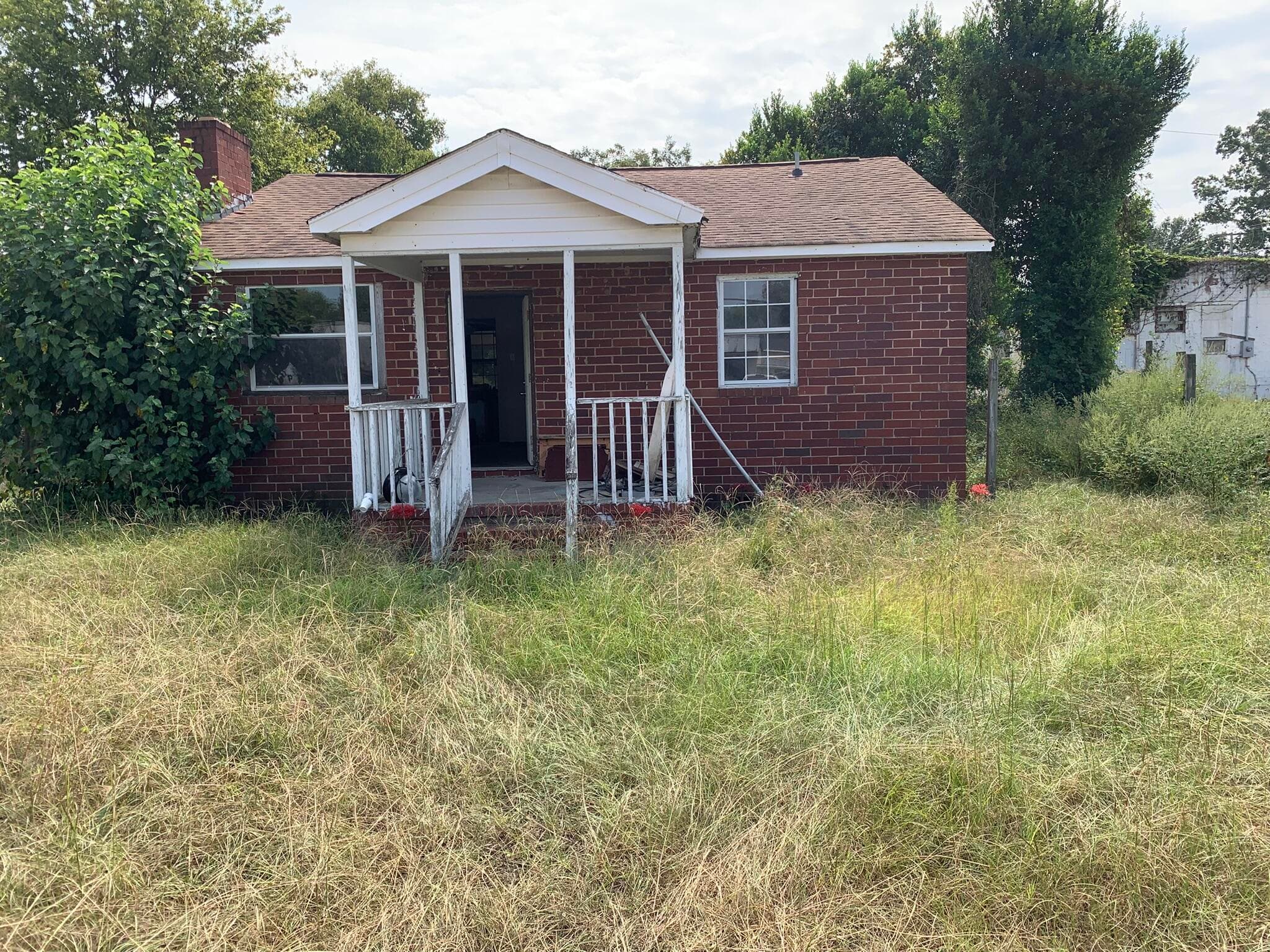Old house on Urquhart Drive frontage - 1151 Sand Bar Ferry Road, Beech Island, SC 29842