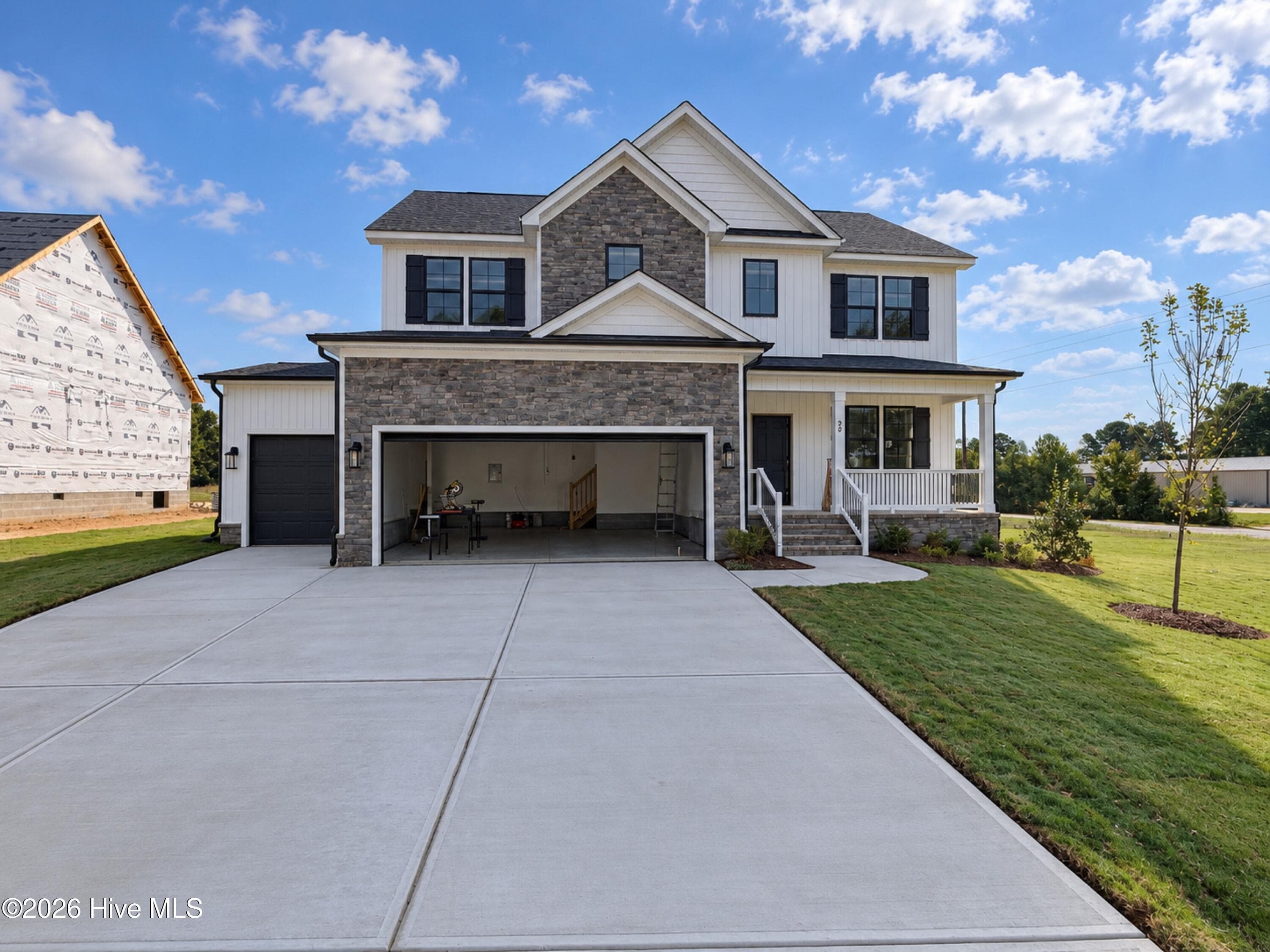 Single Family Residence at 20 Howell Farm Drive, Selma, NC 27576, photo 3 of 148