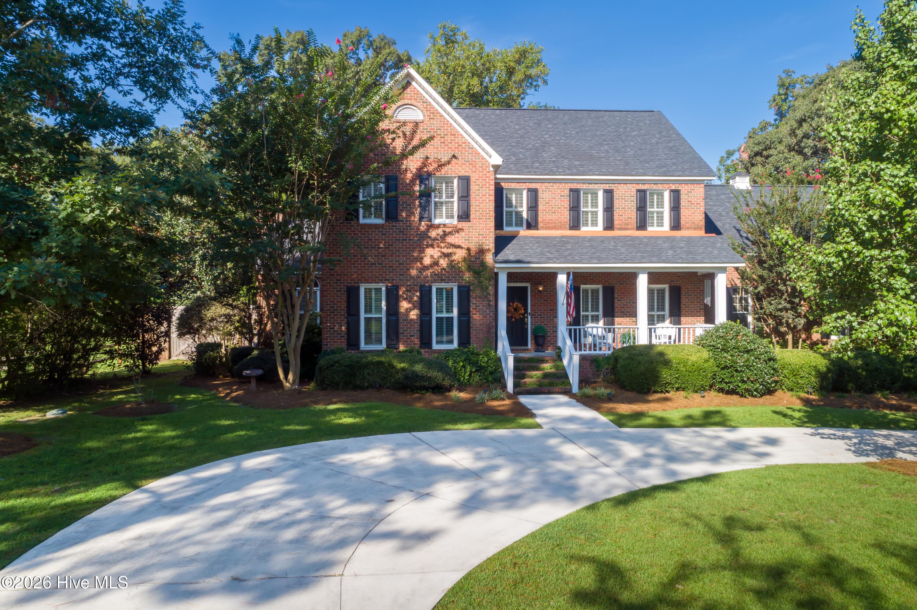 Welcome to 2417 Oakview Drive - 2417 Oakview Drive, New Bern, NC 28562