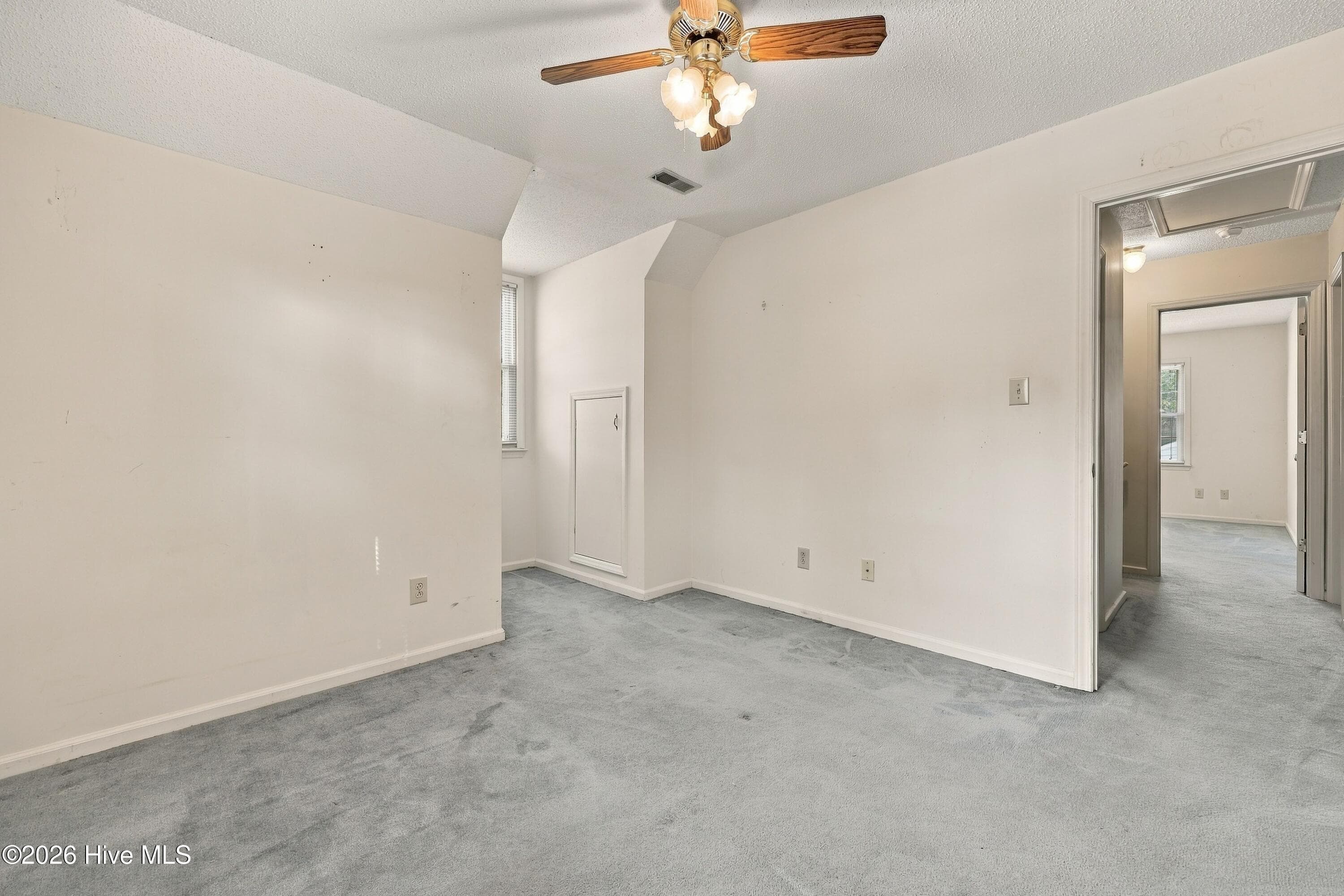 Single Family Residence at 2299 Rolling Meadows Drive, Greenville, NC 27858, photo 33 of 43