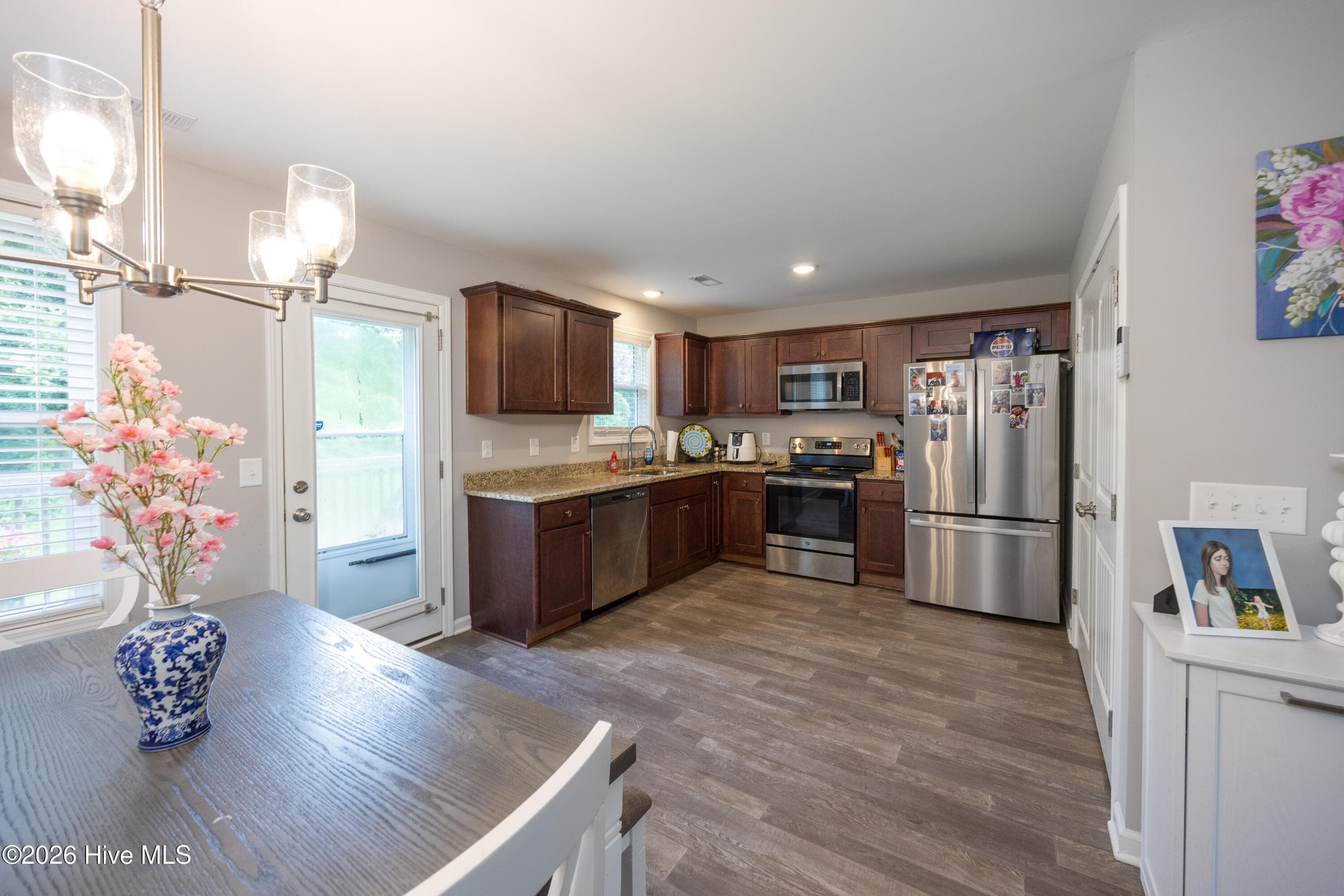 Single Family Residence at 207 Dixie Circle, Clinton, NC 28328, photo 15 of 31