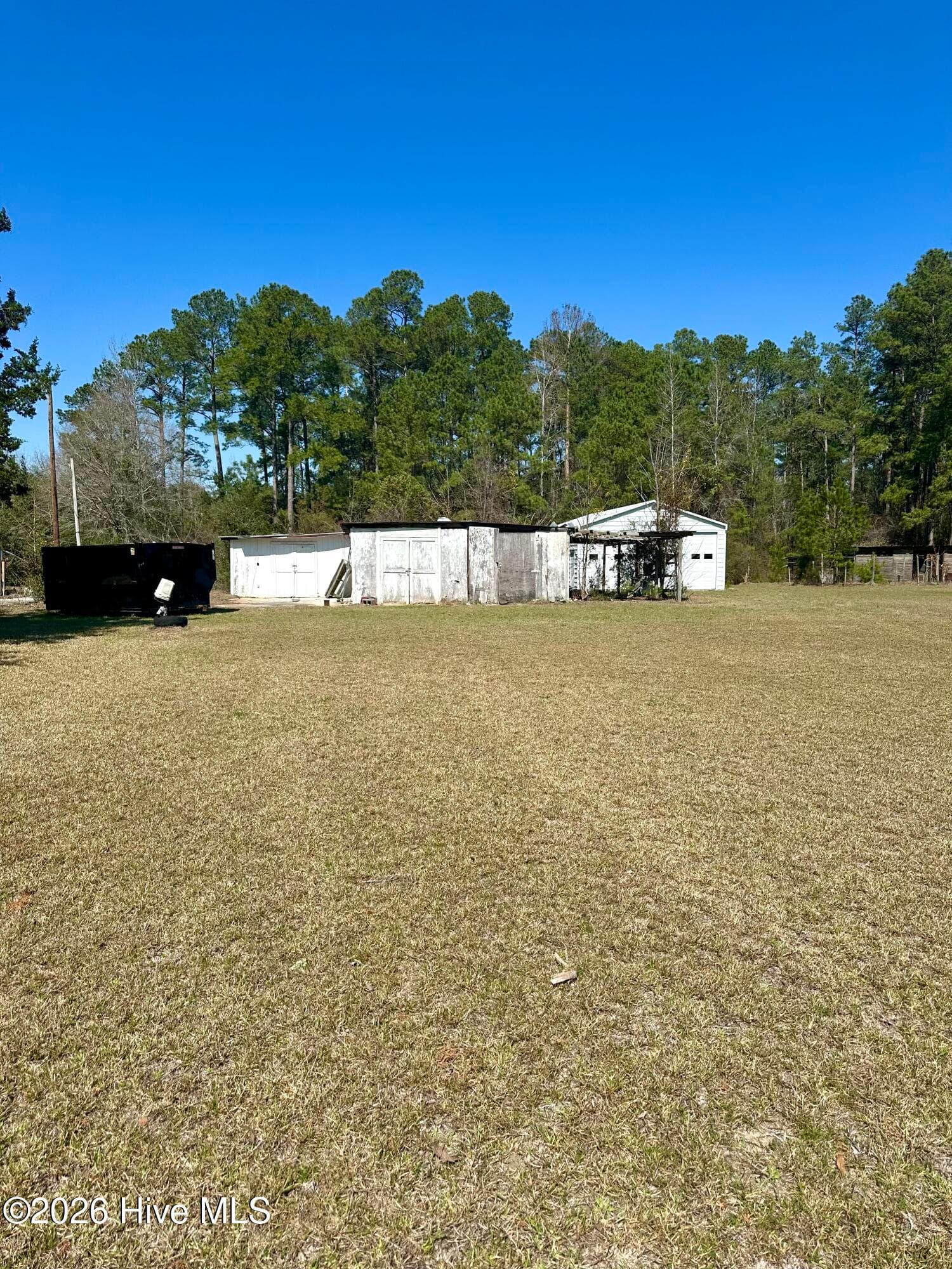 Manufactured Home at 70 Rough Horn Road, Evergreen, NC 28438, photo 7 of 30
