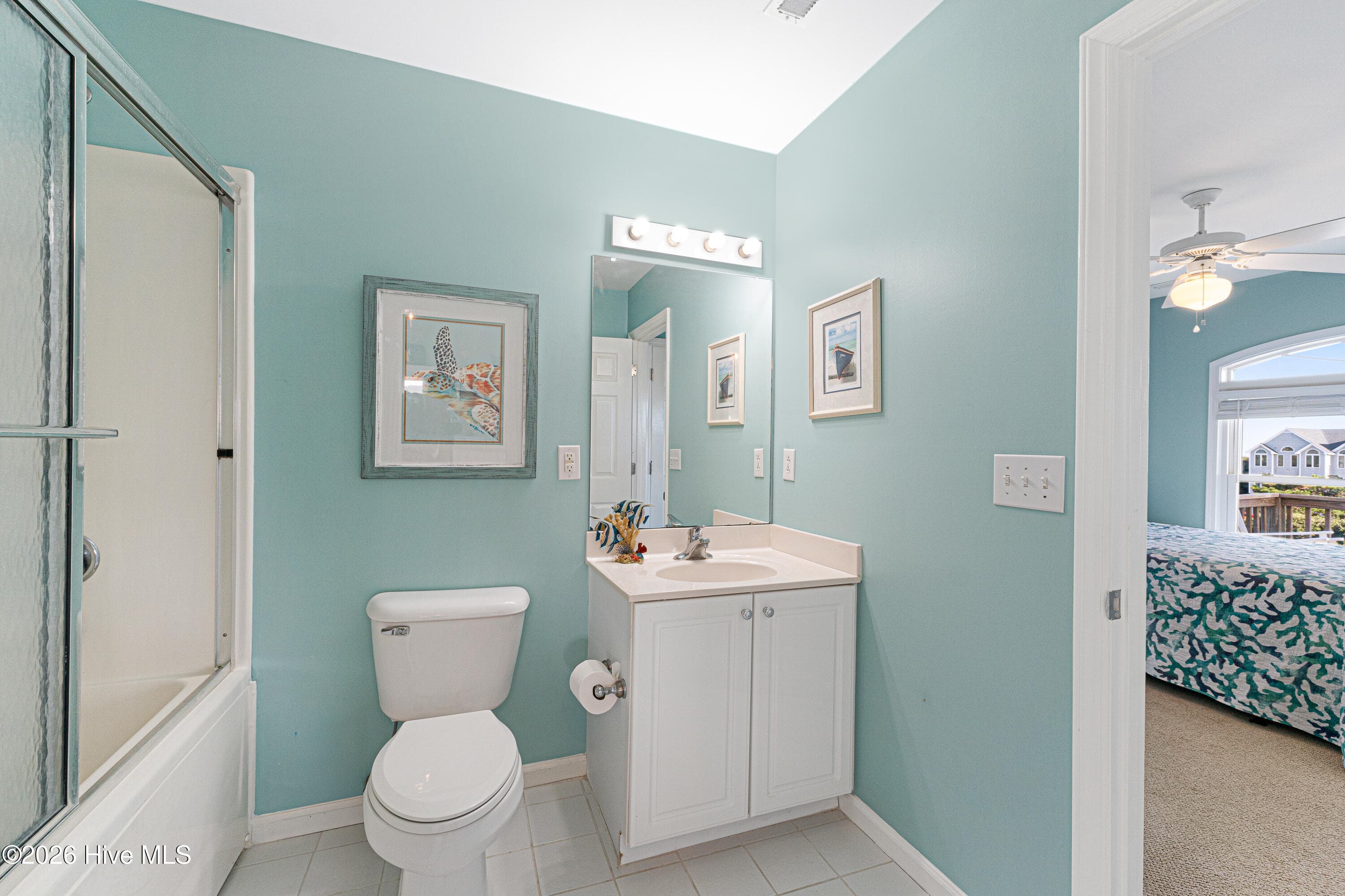 Single Family Residence at 118 Heverly Drive, Emerald Isle, NC 28594, photo 23 of 61