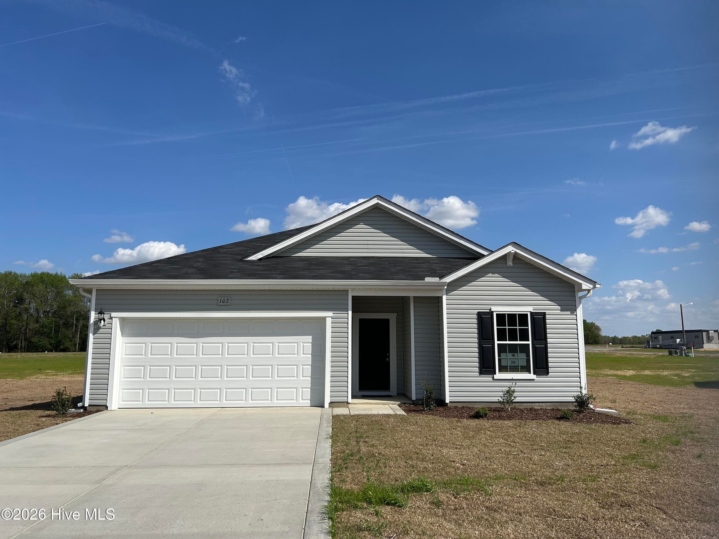 Single Family Residence at 102 Rubyfield Court, Fremont, NC 27830, photo 5 of 33