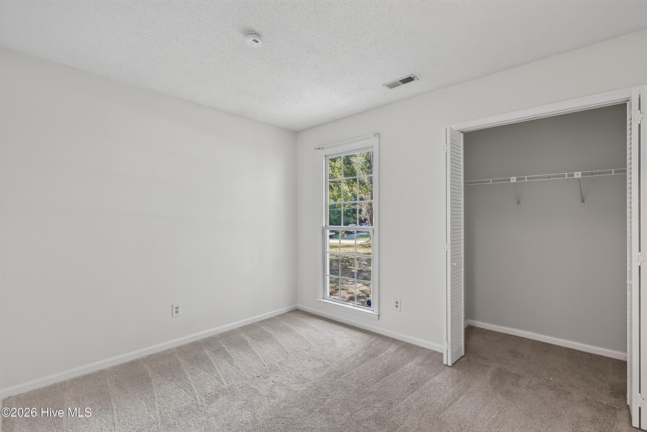 Single Family Residence at 439 Candlewood Drive, Jacksonville, NC 28540, photo 32 of 42