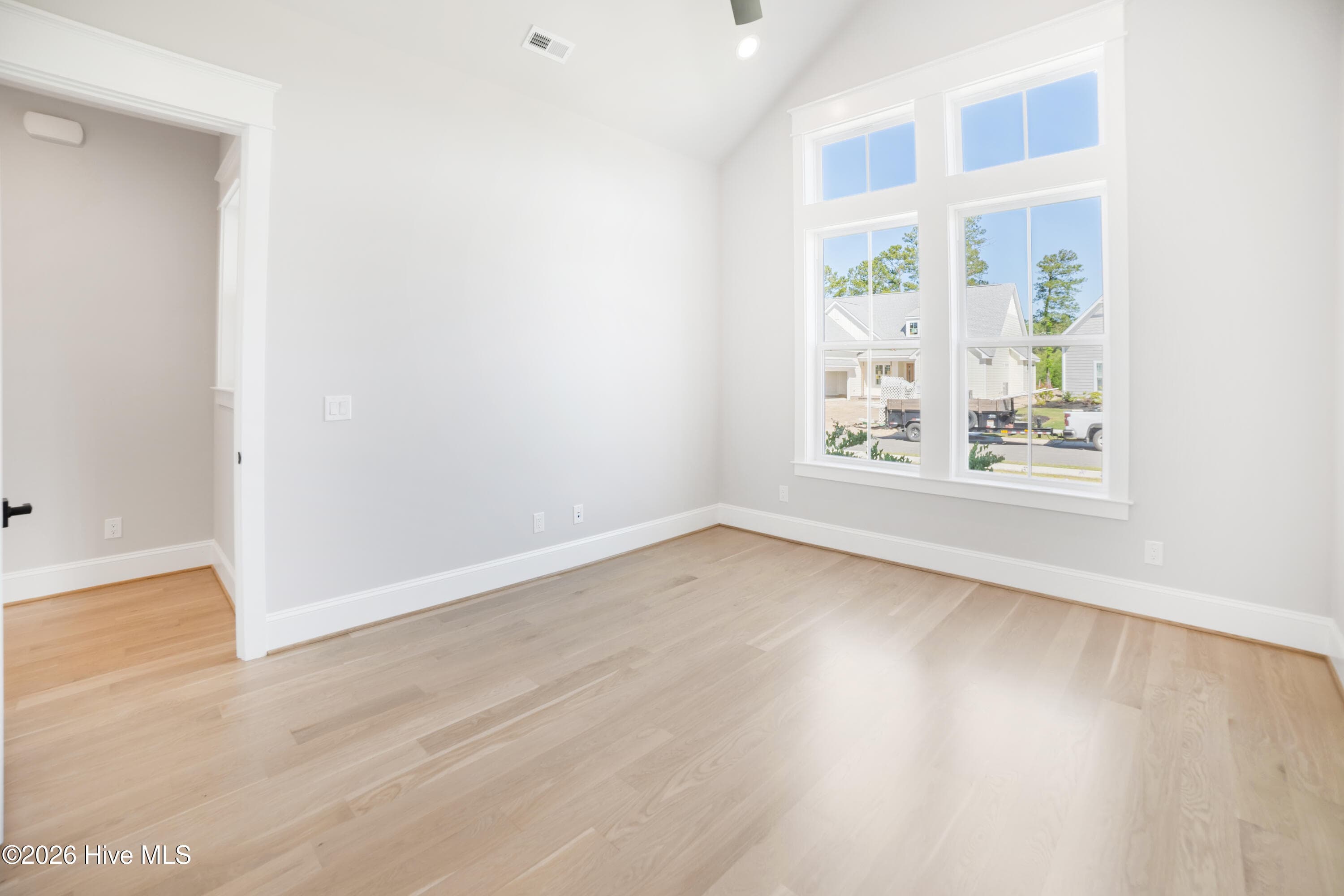 Single Family Residence at 4341 Fantail Drive, Leland, NC 28451, photo 5 of 11