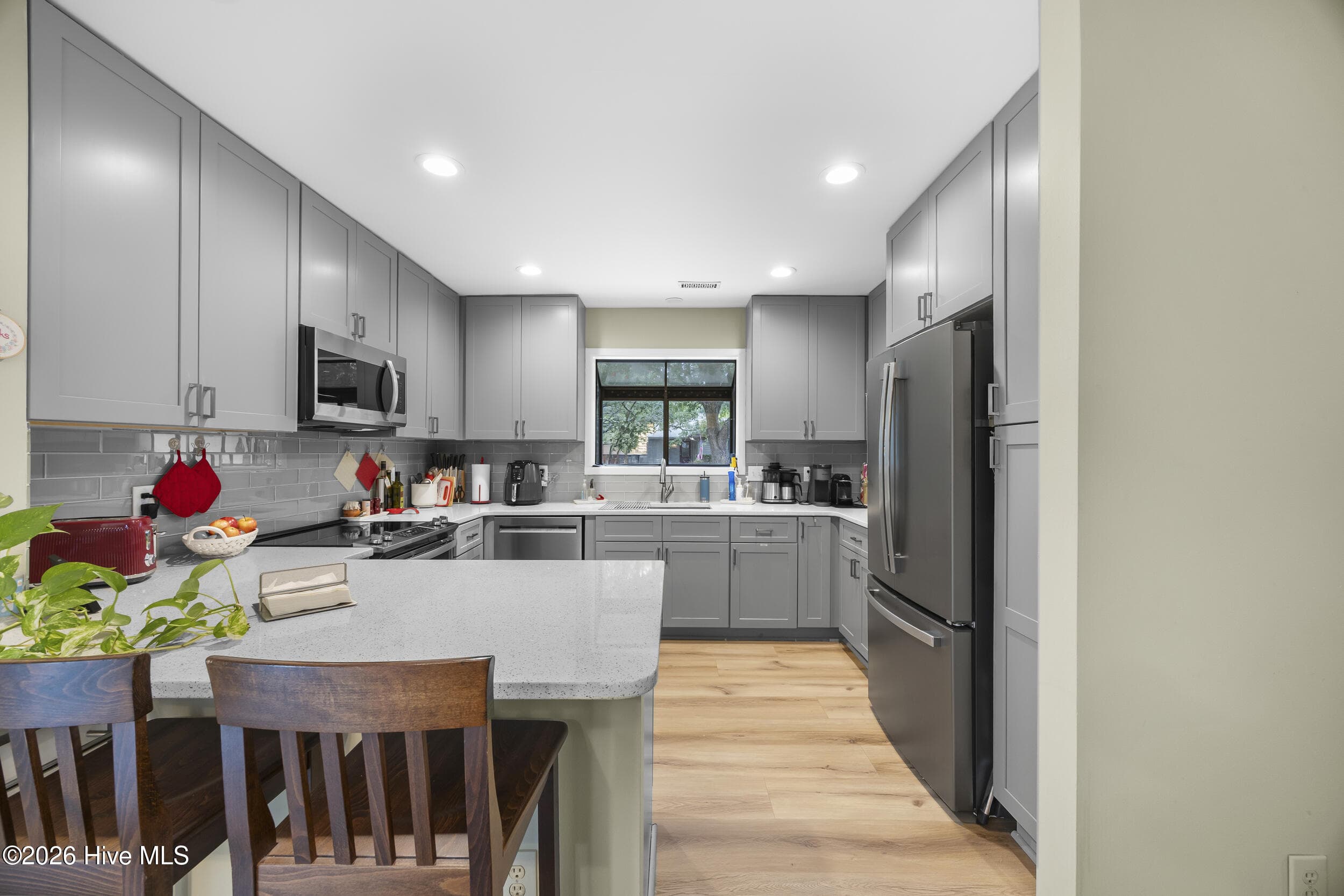Single Family Residence at 1304 Two Mile Circle E, Wilmington, NC 28405, photo 21 of 53