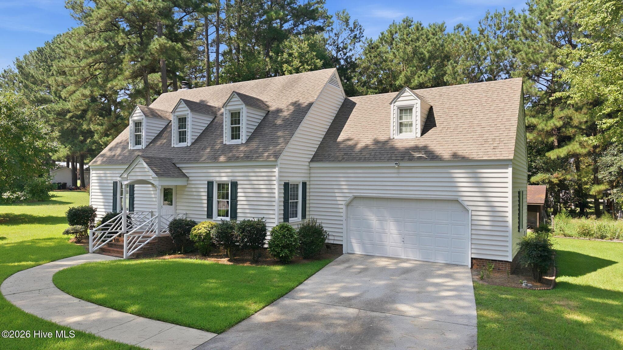 Single Family Residence at 1404 Canterbury Road, Tarboro, NC 27886, photo 6 of 57