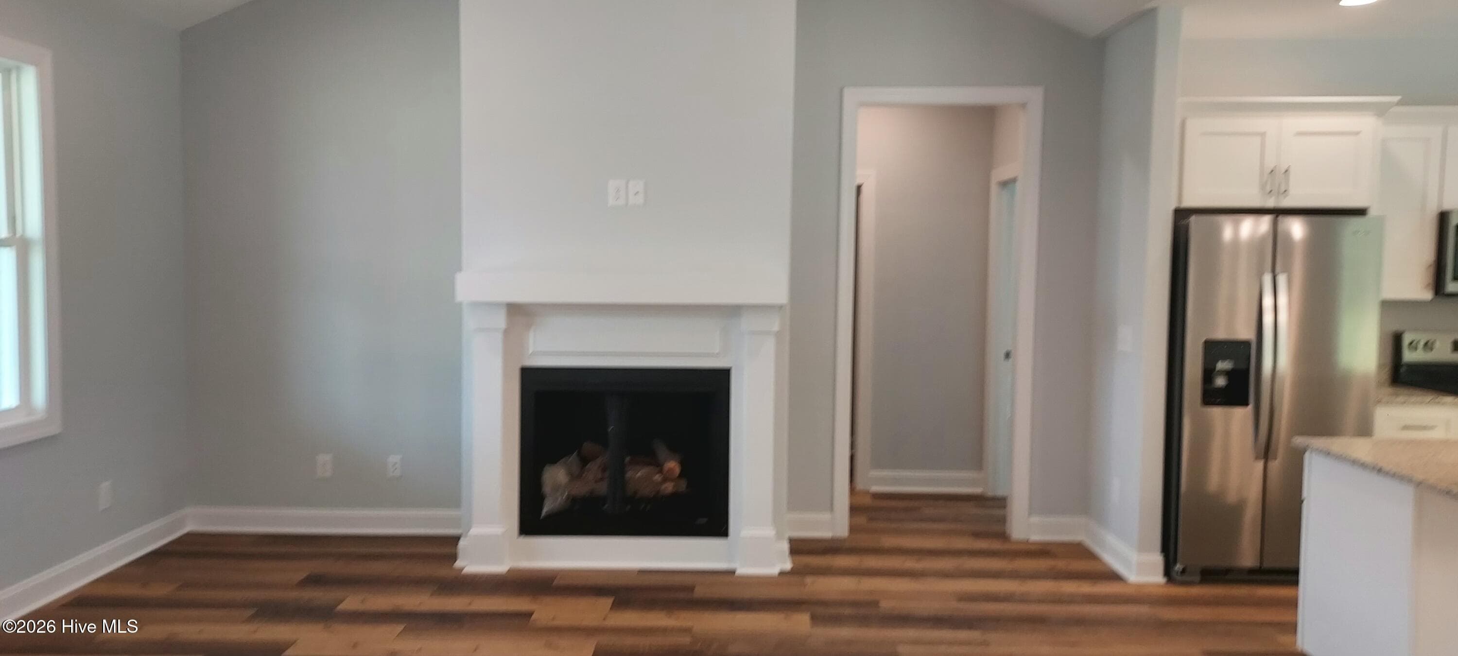 Single Family Residence at 110 Rolling Water Lane, Swansboro, NC 28584, photo 15 of 27
