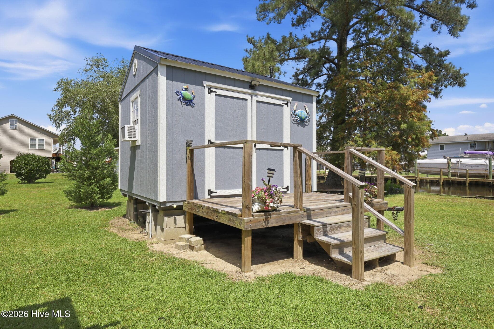 Manufactured Home at 211 D Drive, Chocowinity, NC 27817, photo 34 of 35