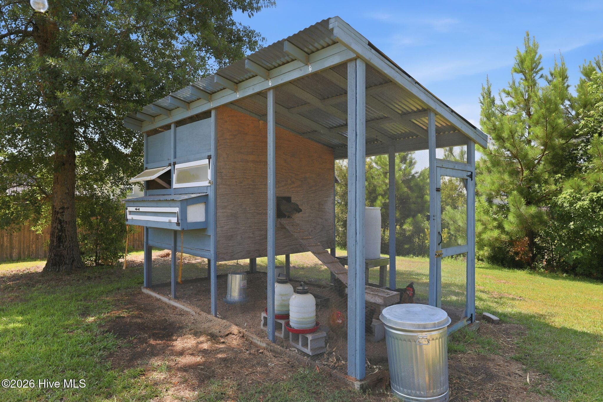 Single Family Residence at 91 W Conolly Court, Hampstead, NC 28443, photo 15 of 44