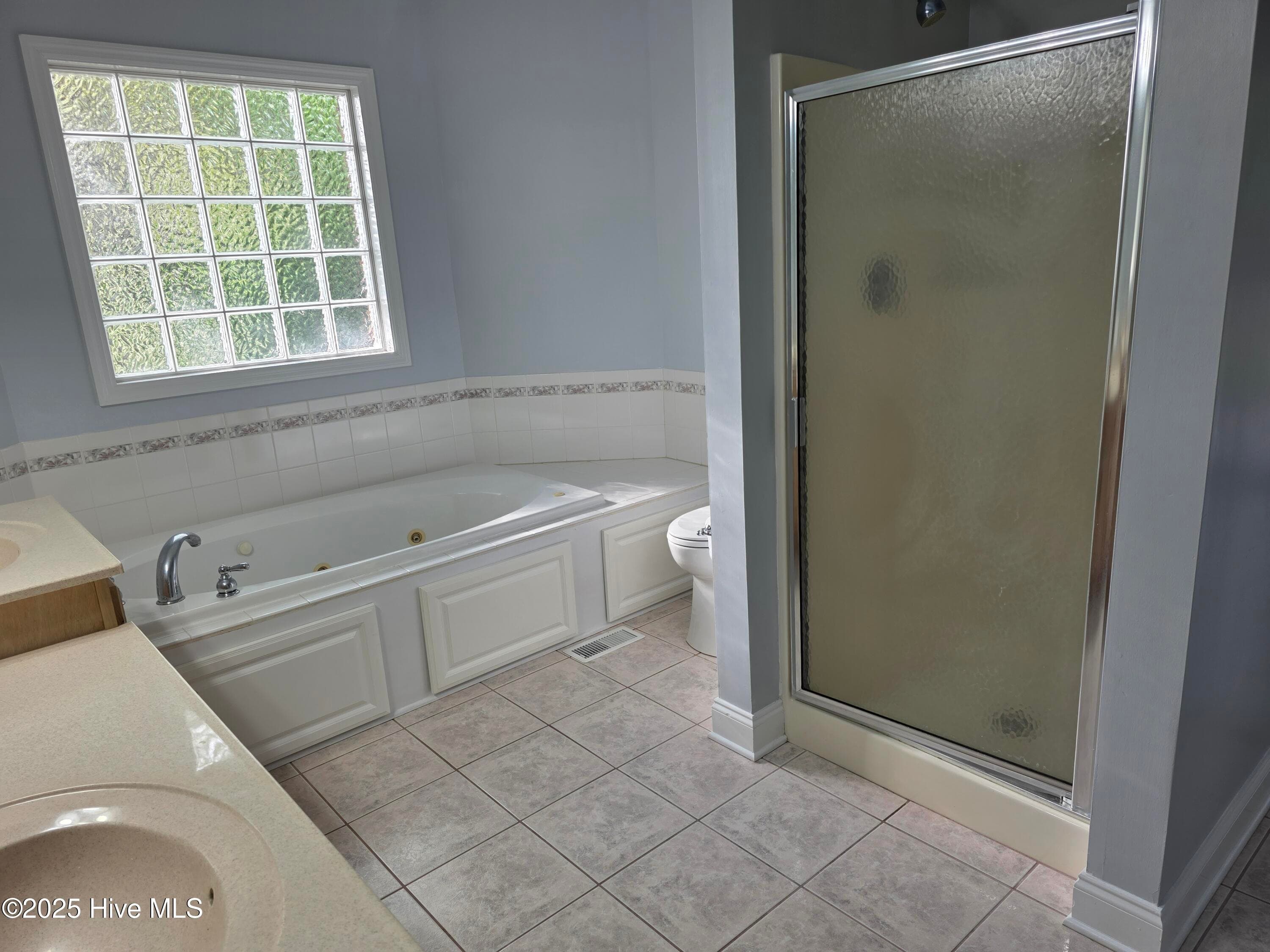 Single Family Residence at 219 Drake Landing, New Bern, NC 28560, photo 32 of 60