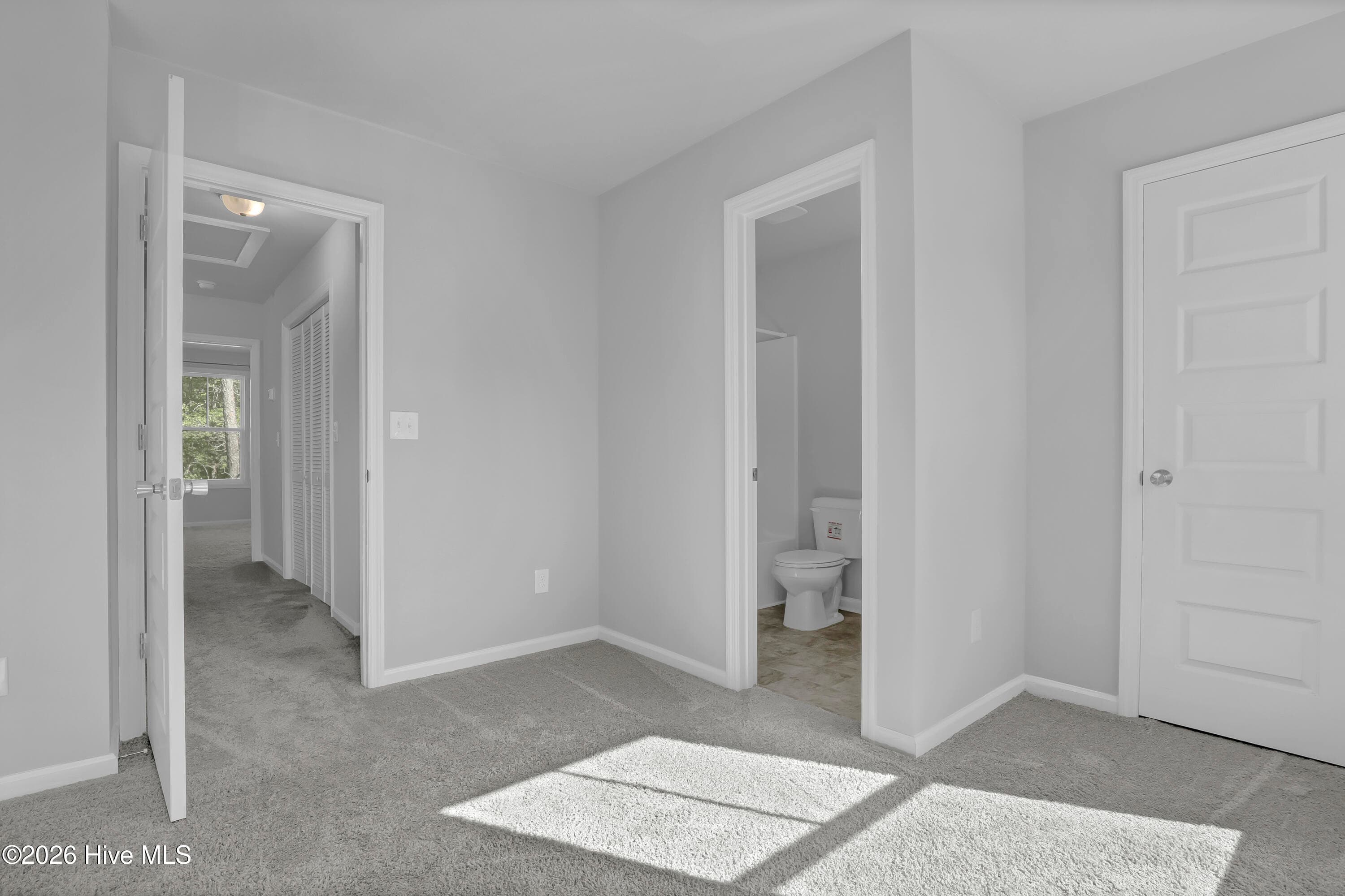 Townhouse at 188 Buckhorn Avenue, Holly Ridge, NC 28445, photo 18 of 26