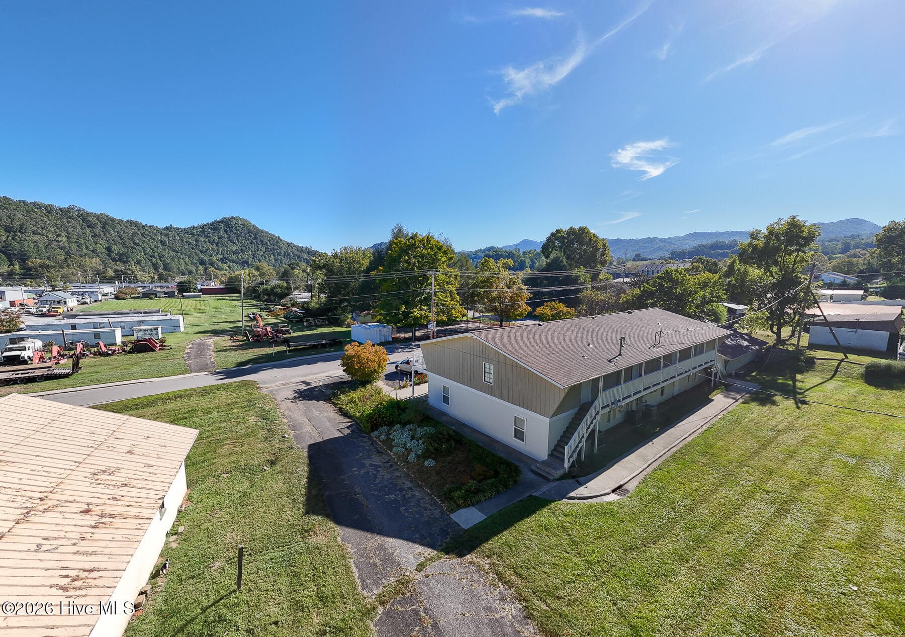 Business at 140 Ford Street, Robbinsville, NC 28771, photo 11 of 77