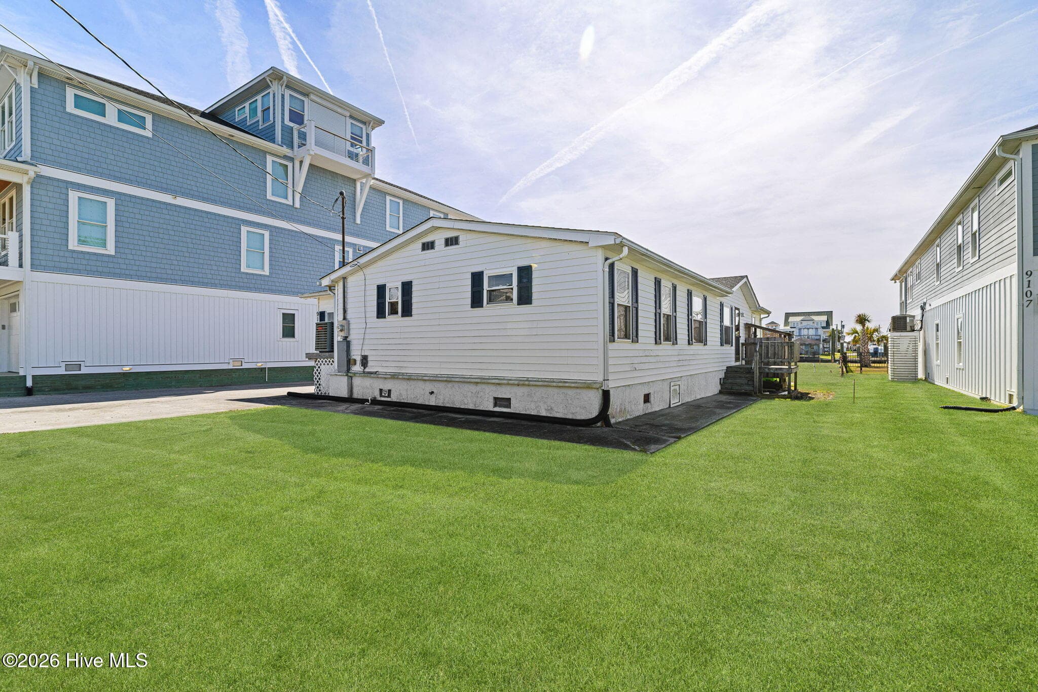 digitally enhanced grass - 9105 W 9th Street, Surf City, NC 28445
