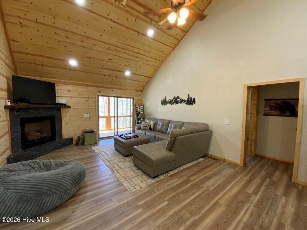 Single Family Residence at 28 Copper Fox Corner, Murphy, NC 28906, photo 21 of 36