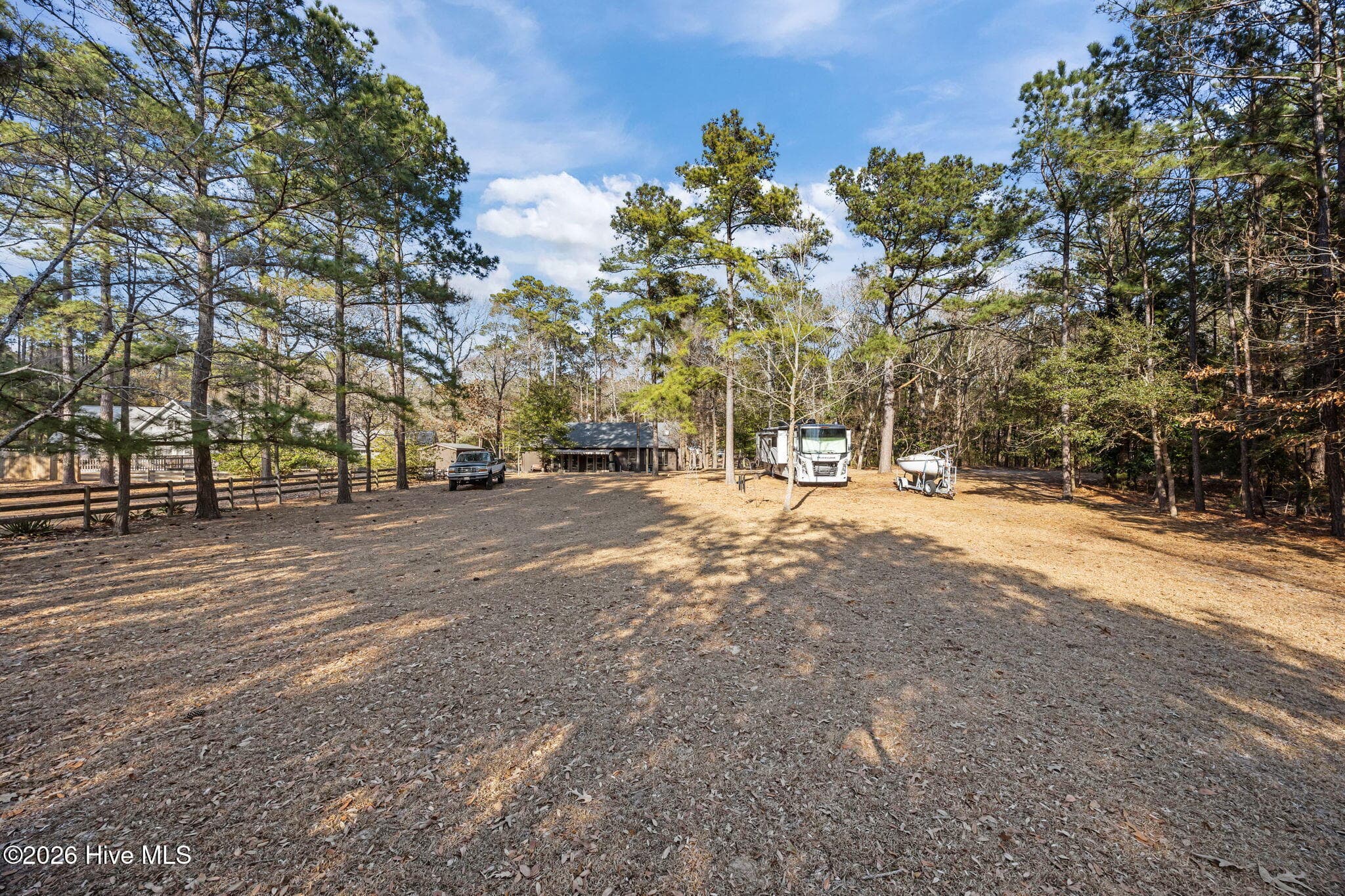 Photo 3 of 3 - 135 Wilson Circle, Minnesott Beach, NC 28510