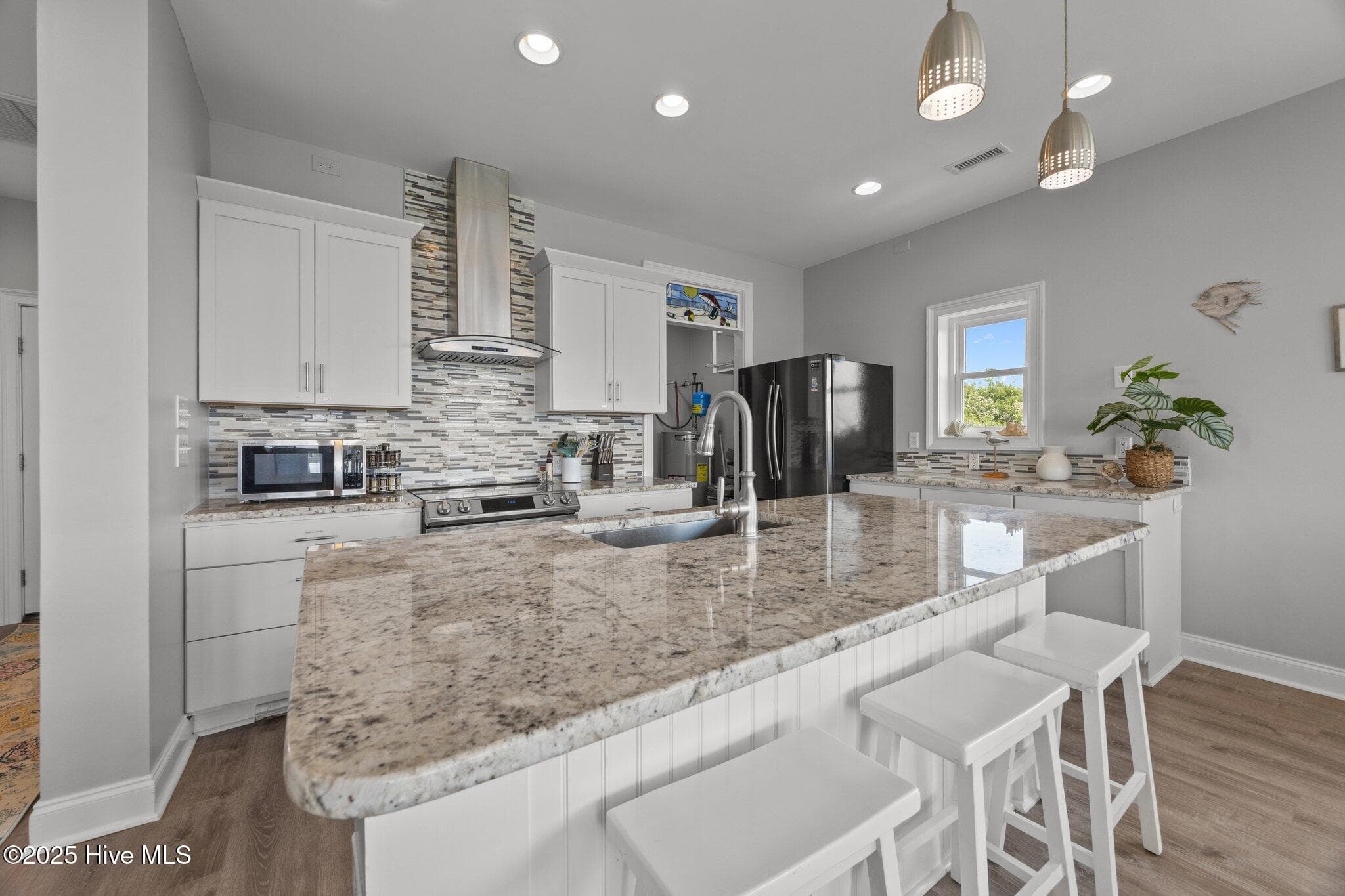 Single Family Residence at 6 Bottlenose Boulevard, North Topsail Beach, NC 28460, photo 28 of 51
