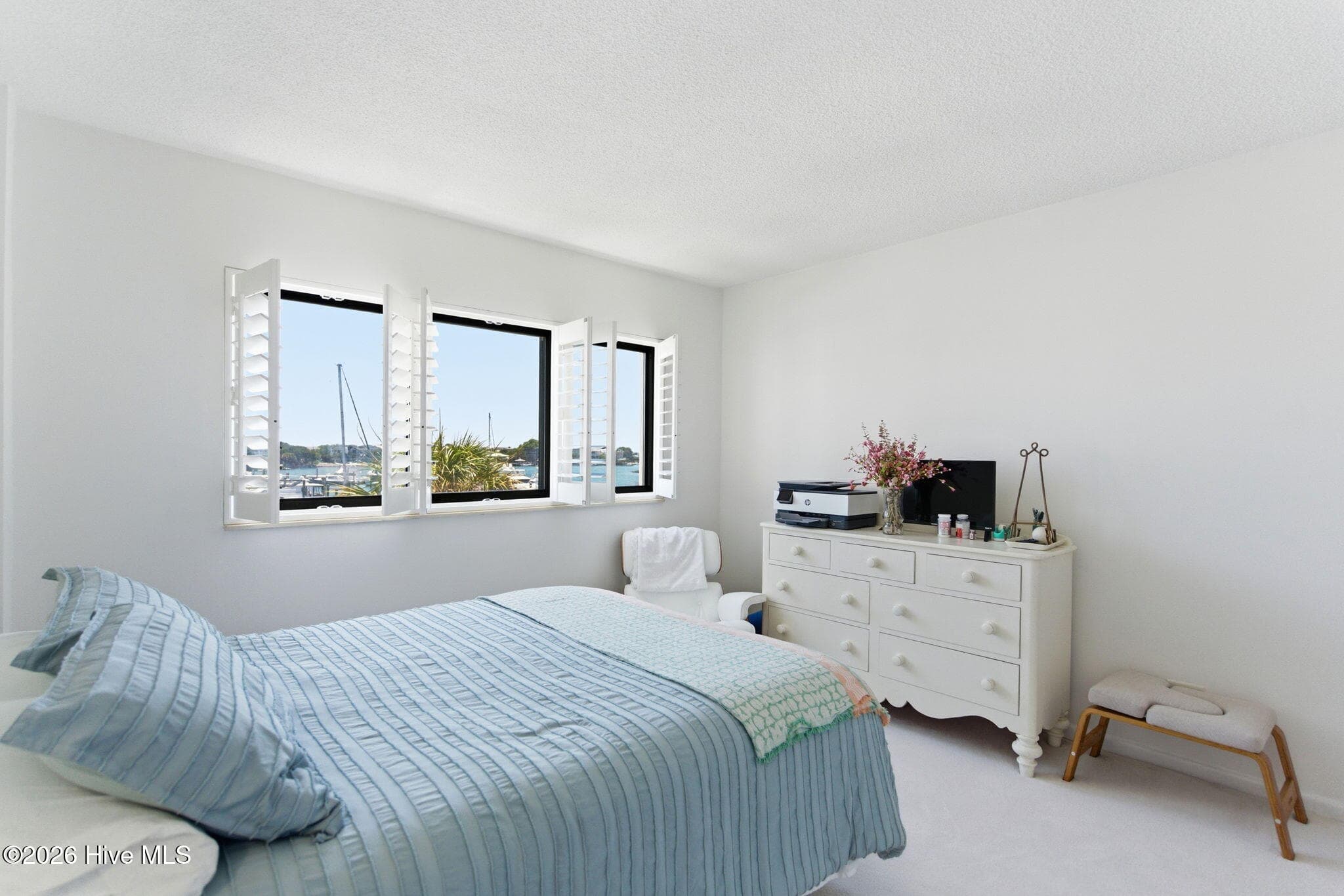 Condominium at 322 Causeway Drive Ste 302, Wrightsville Beach, NC 28480, photo 4 of 5