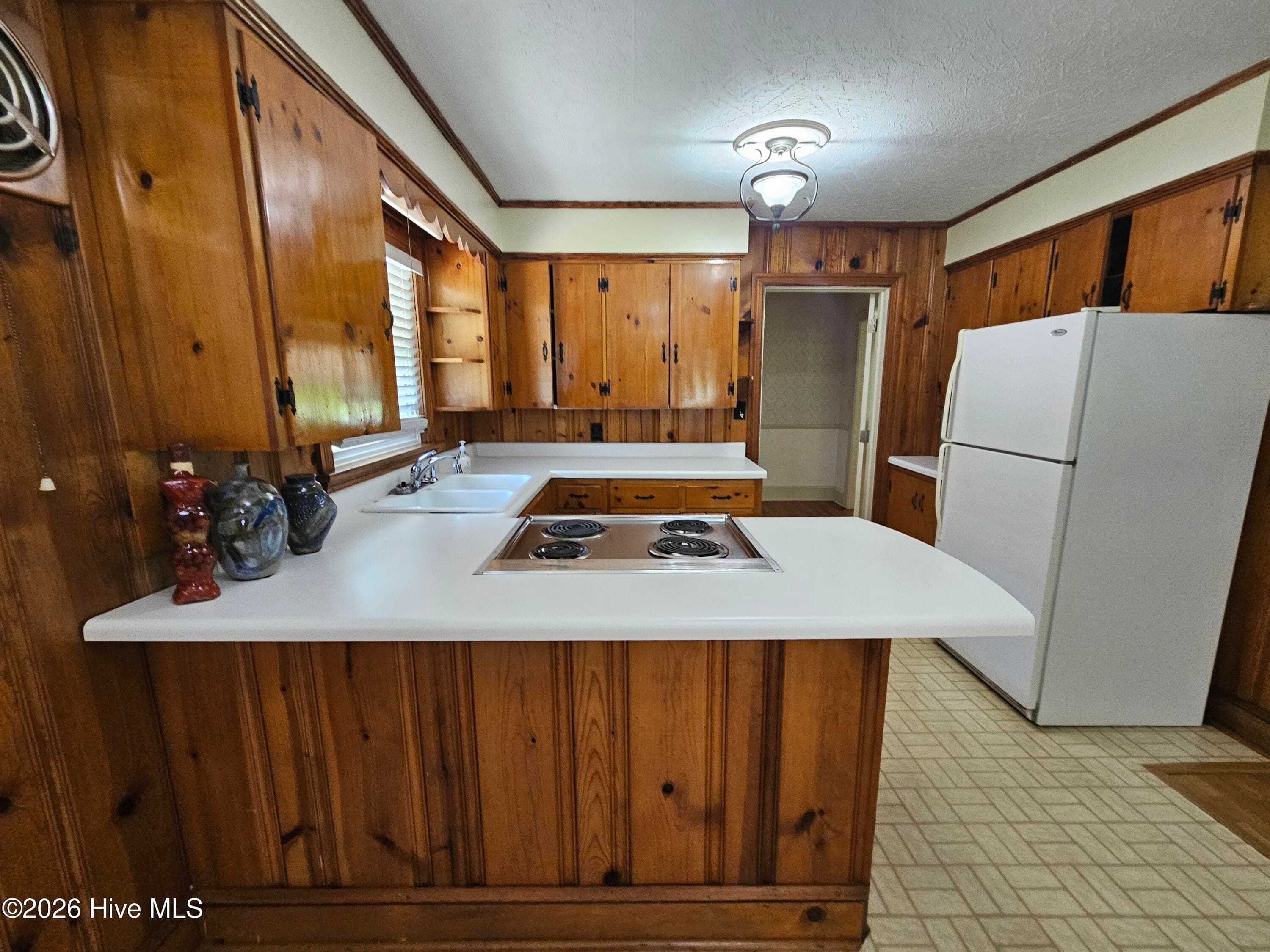 Single Family Residence at 702 Stewart Avenue, Clinton, NC 28328, photo 11 of 18
