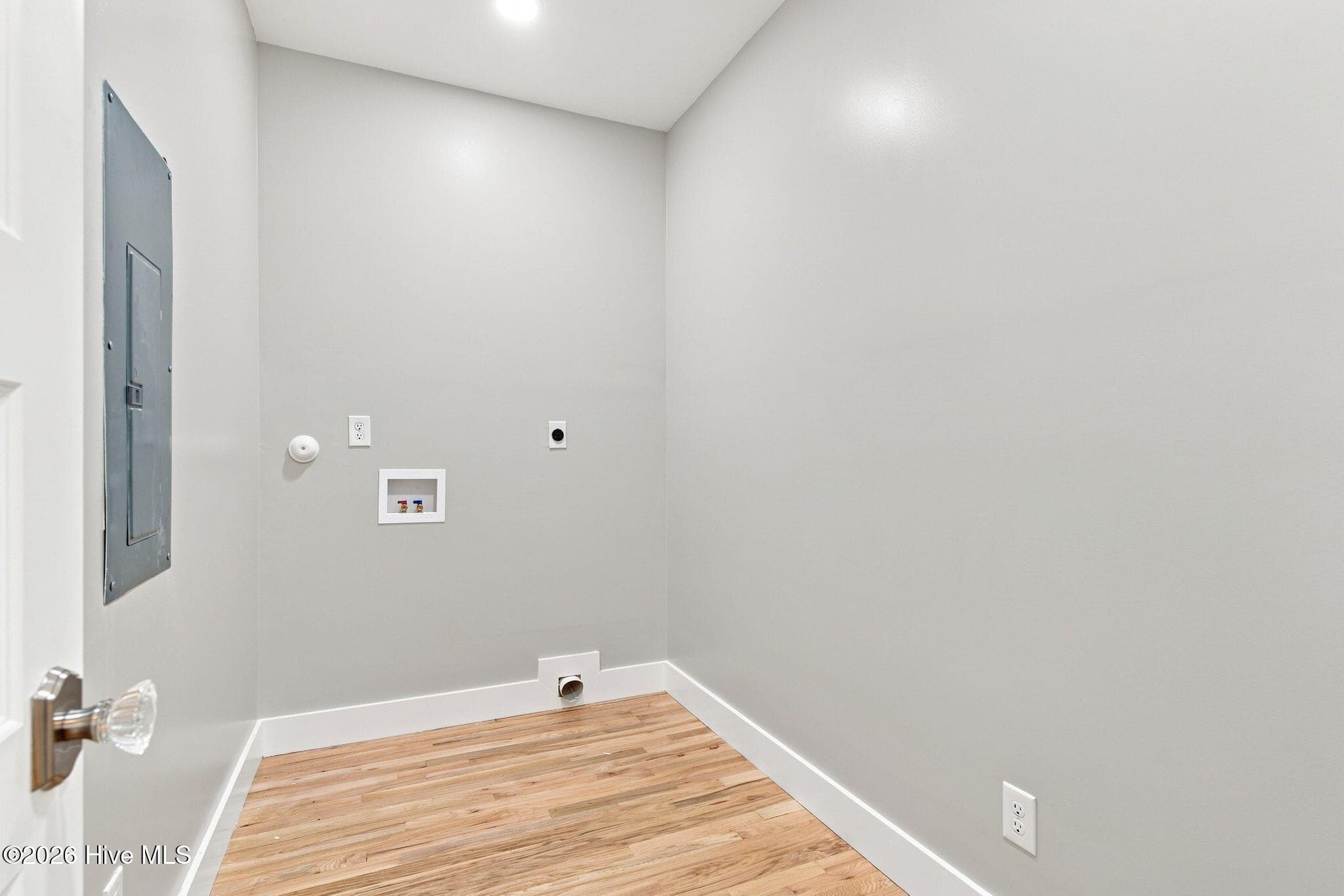 Single Family Residence at 512 Queen Street, Wilmington, NC 28401, photo 64 of 95