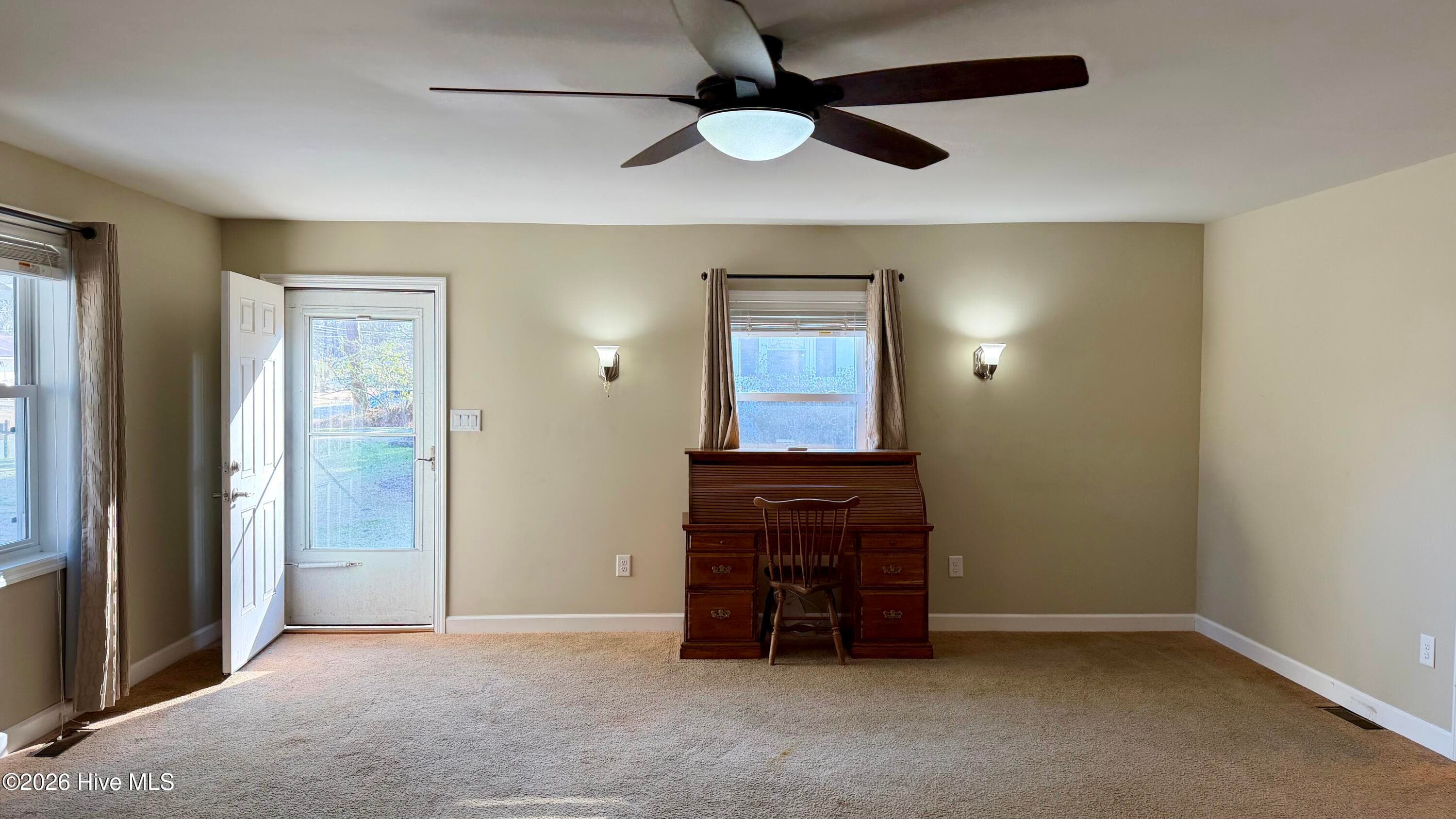 Single Family Residence at 1113 Cherry Tree Drive, New Bern, NC 28562, photo 32 of 80