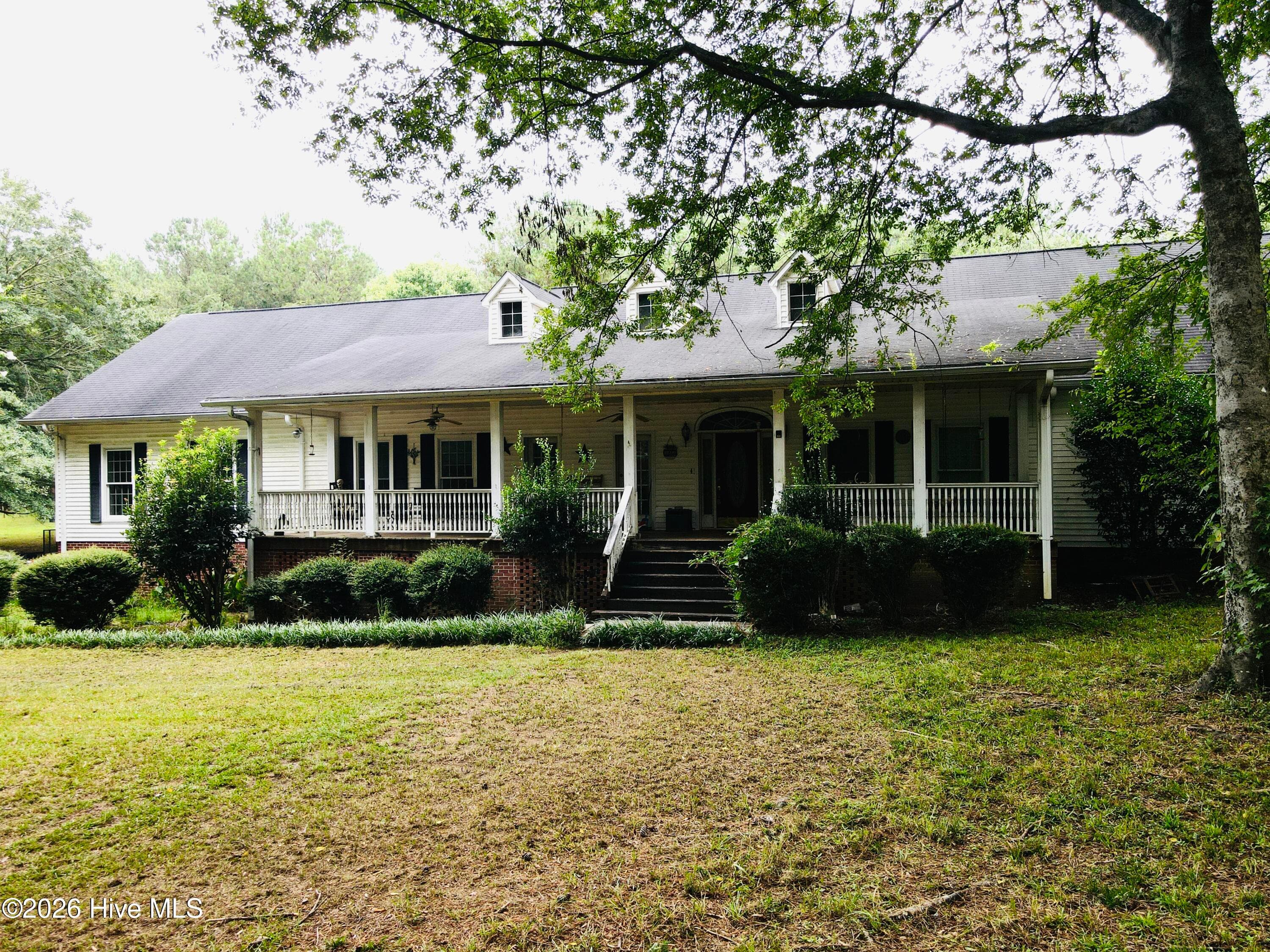 Single Family Residence at 2281 Red Haven Drive, Thomson, GA 30824, photo 2 of 43