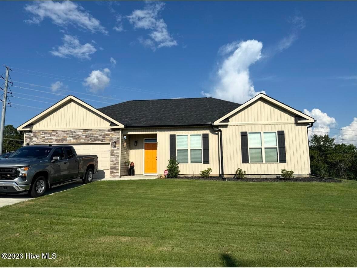 Front view - 885 Inlet Surf Way, Warrenville, SC 29851