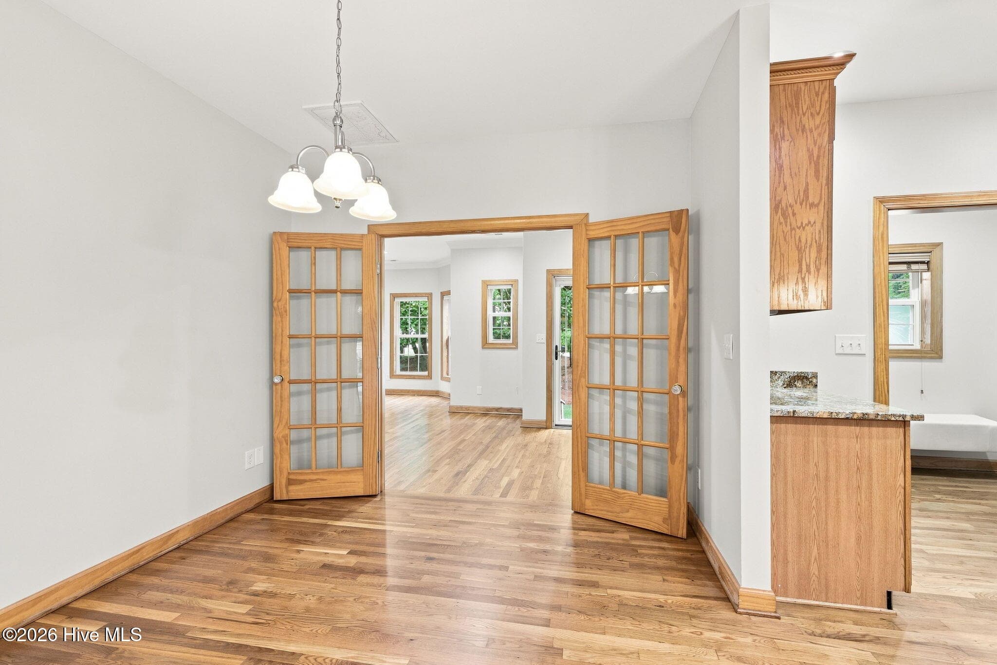 Single Family Residence at 311 Winding Woods Way, Beaufort, NC 28516, photo 20 of 66