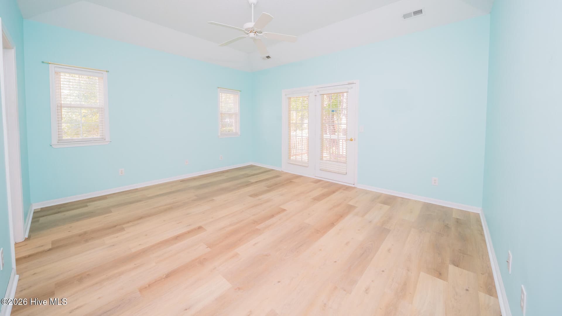 Single Family Residence at 279 Ravennaside Drive NW, Calabash, NC 28467, photo 36 of 67