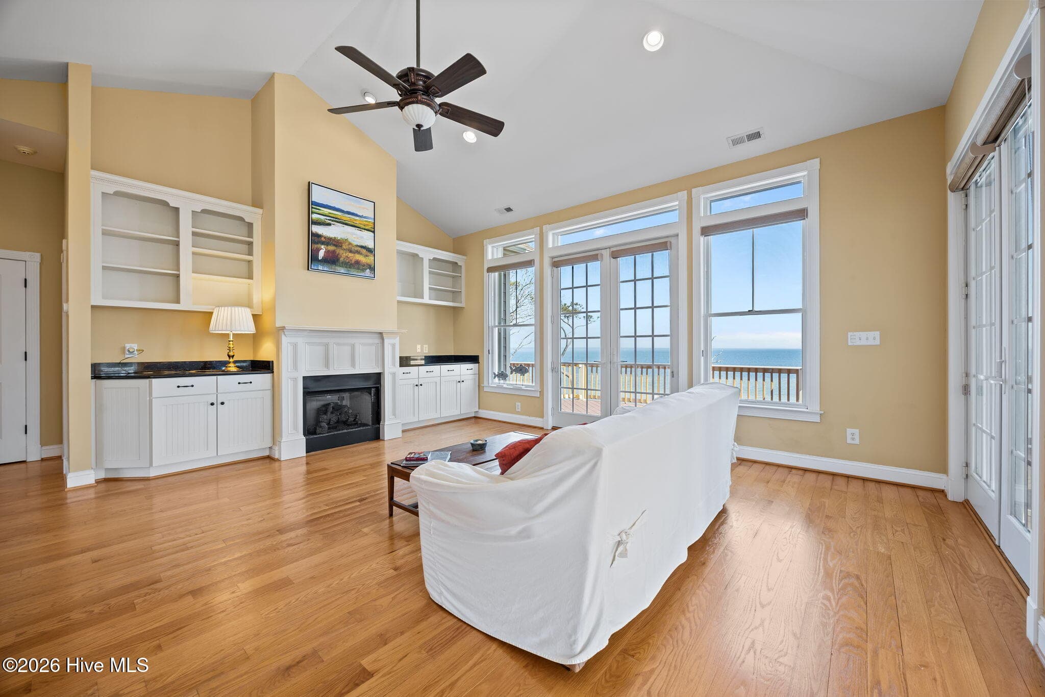 Single Family Residence at 486 Sandy Point Drive, Beaufort, NC 28516, photo 9 of 88