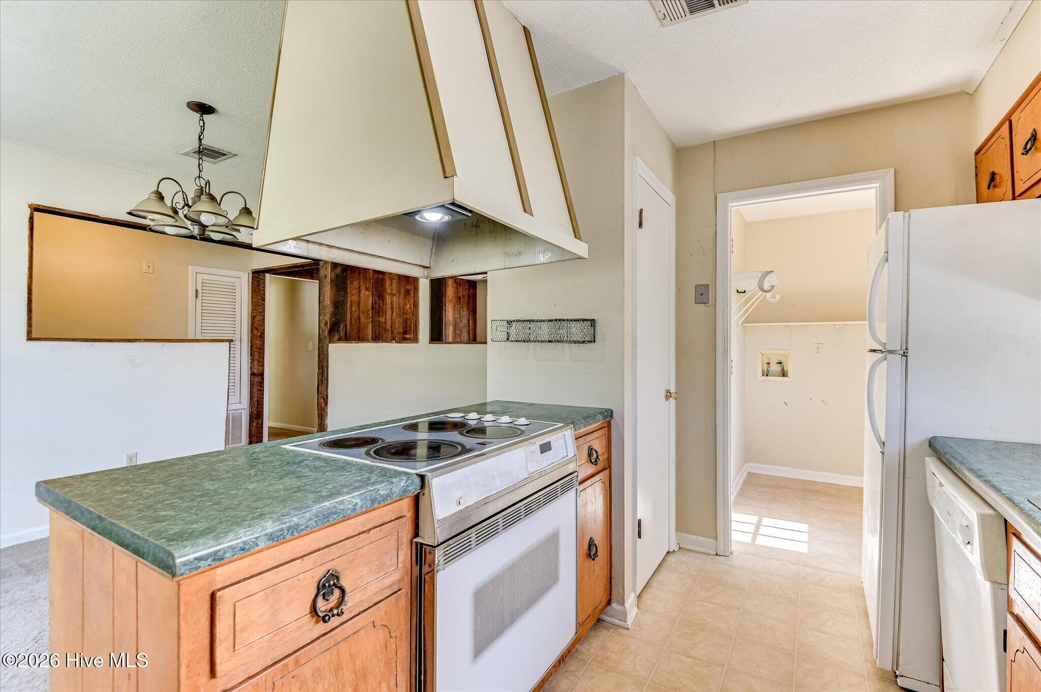Single Family Residence at 4122 Allison Road, Augusta, GA 30907, photo 14 of 32