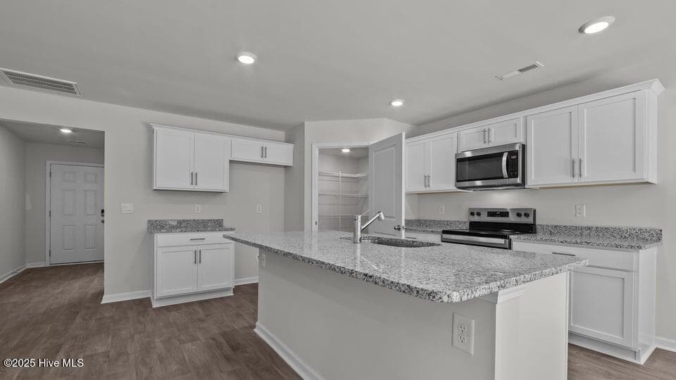 Single Family Residence at 125 Claude Street Lot 46, La Grange, NC 28551, photo 7 of 39