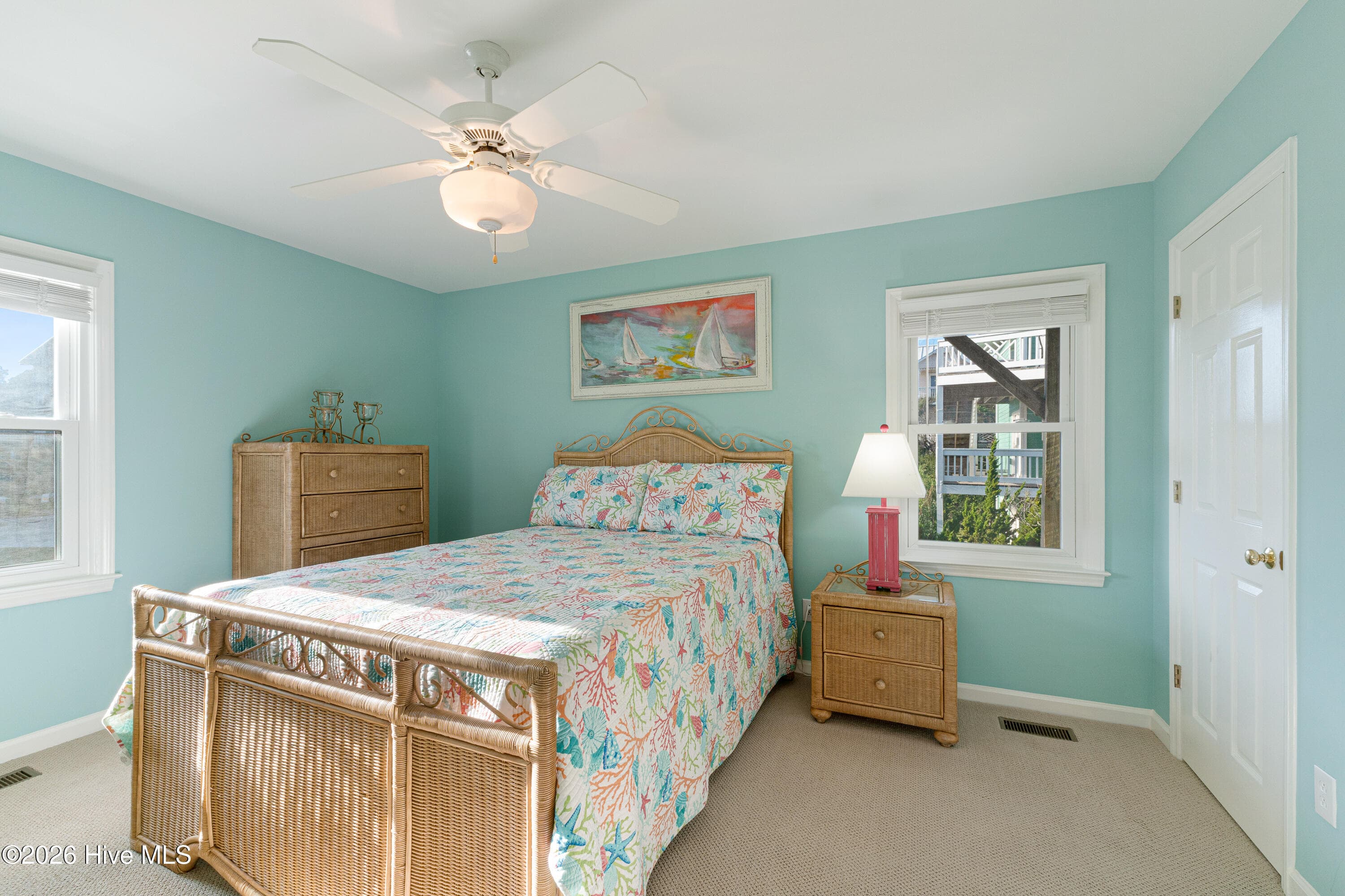Single Family Residence at 118 Heverly Drive, Emerald Isle, NC 28594, photo 30 of 61