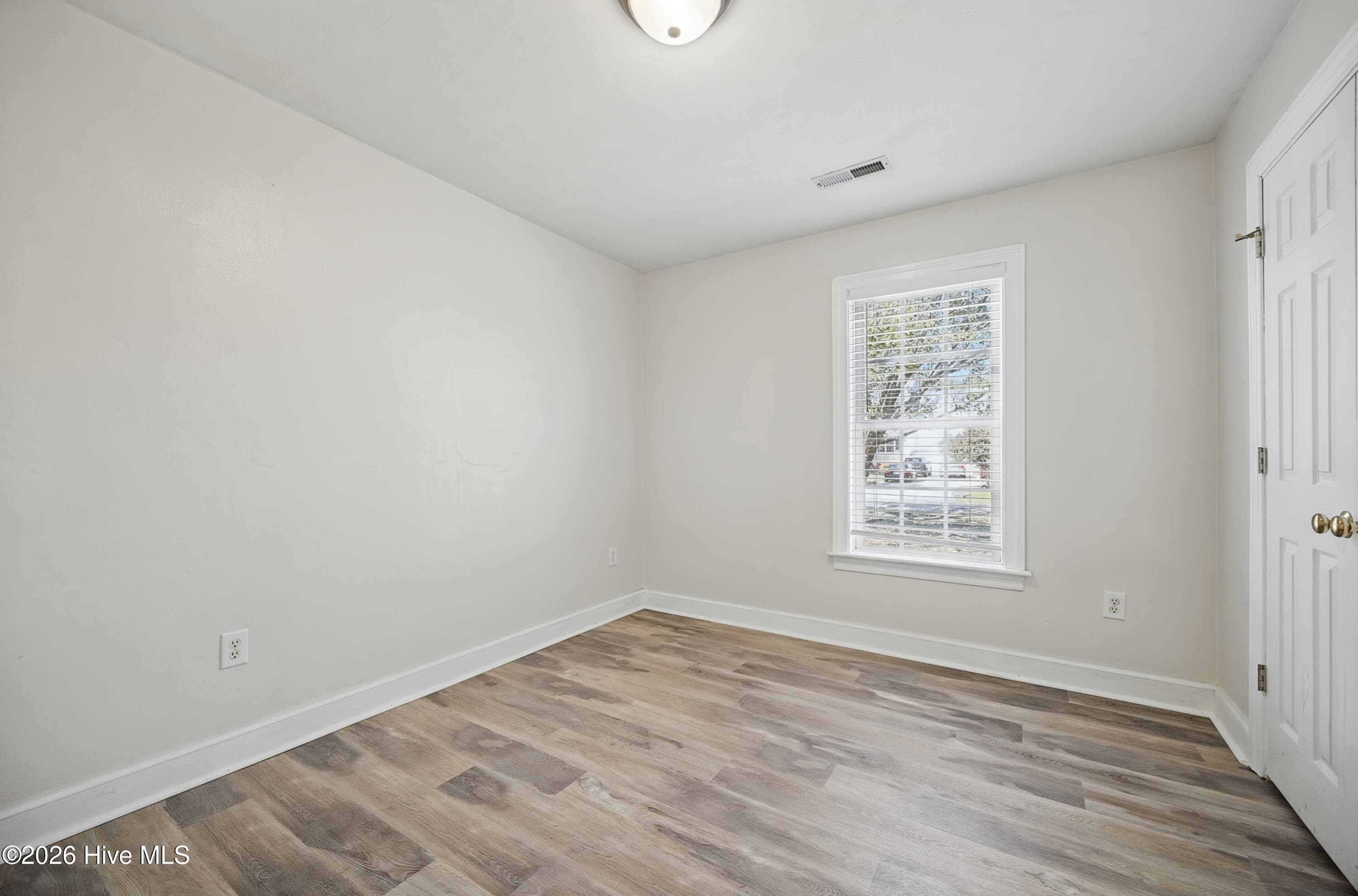 Single Family Residence at 106 Elizabeth Circle, Moyock, NC 27958, Moyock, photo 17 of 50