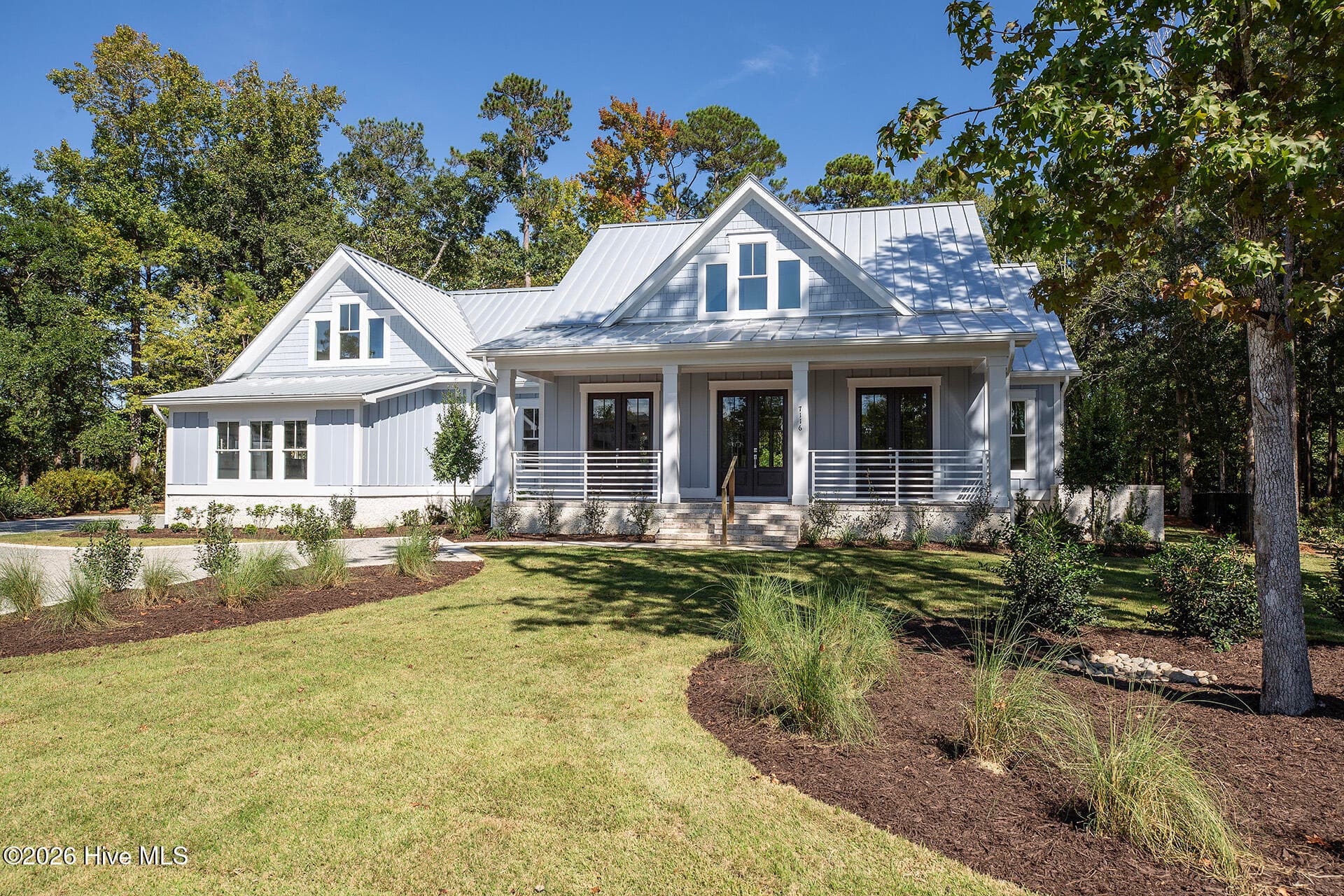 Single Family Residence at 7116 Abernathy Court, Wilmington, NC 28405, photo 4 of 10